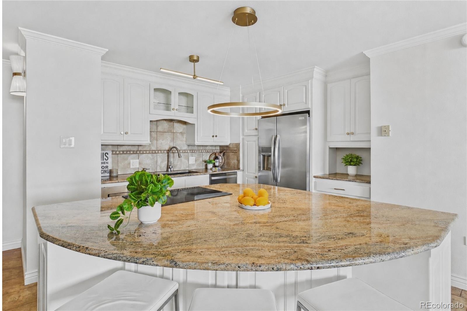 1020  15th street, Denver sold home. Closed on 2026-08-12 for $340,000.