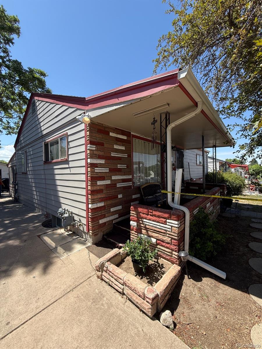 Ruby Hill Denver Home | MLS #: 20321521581 S Zuni Street, Denver Beds: 3 Baths: 2 Price: $340,500