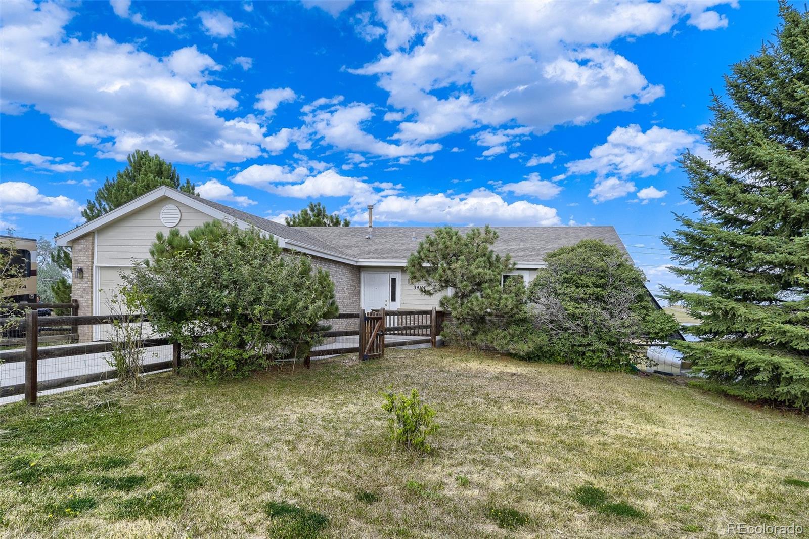  Elizabeth Home | MLS #: 545478534114  Prairie Loop, Elizabeth Beds: 3 Baths: 3 Price: $500,000
