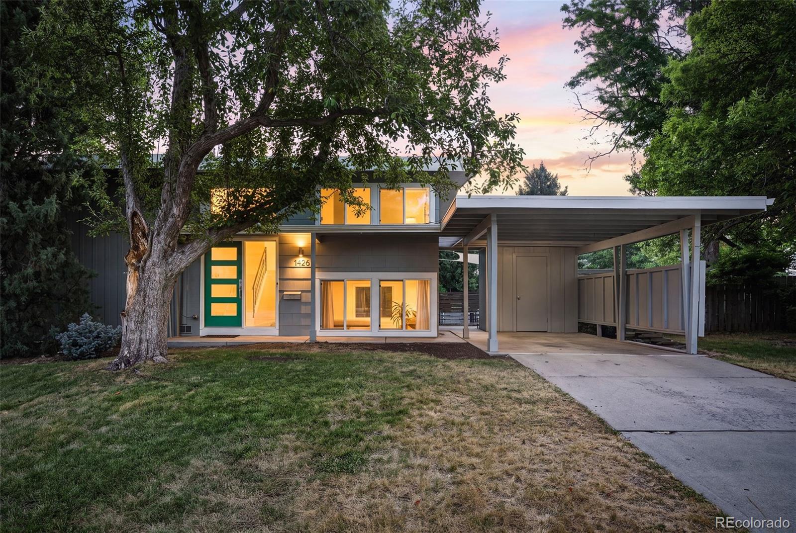  Denver Home | MLS #: 23055641426 S Kearney Street, Denver Beds: 4 Baths: 2 Price: $660,000
