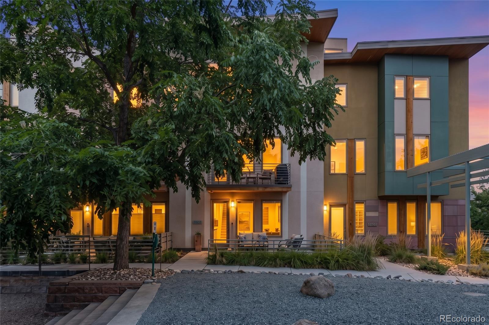  Denver Home | MLS #: 79663921961 W 34th Avenue, Denver Beds: 3 Baths: 3 Price: $1,099,900