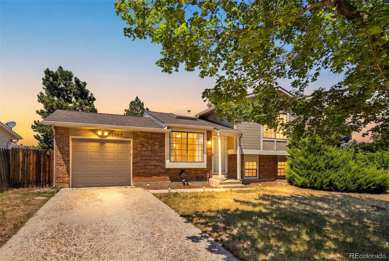 Stone Ridge Park Aurora Home | MLS #: 424144218897 E Montana Drive, Aurora Beds: 3 Baths: 2 Price: $410,000