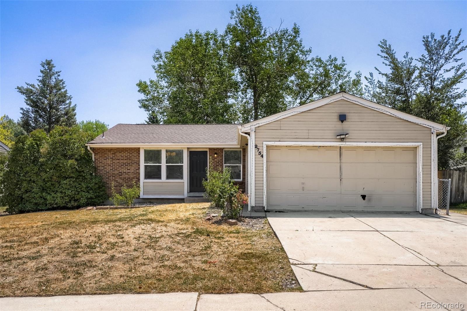 Hutchinson Heights Aurora Home | MLS #: 89365252754 S Uravan Street, Aurora Beds: 3 Baths: 2 Price: $349,900