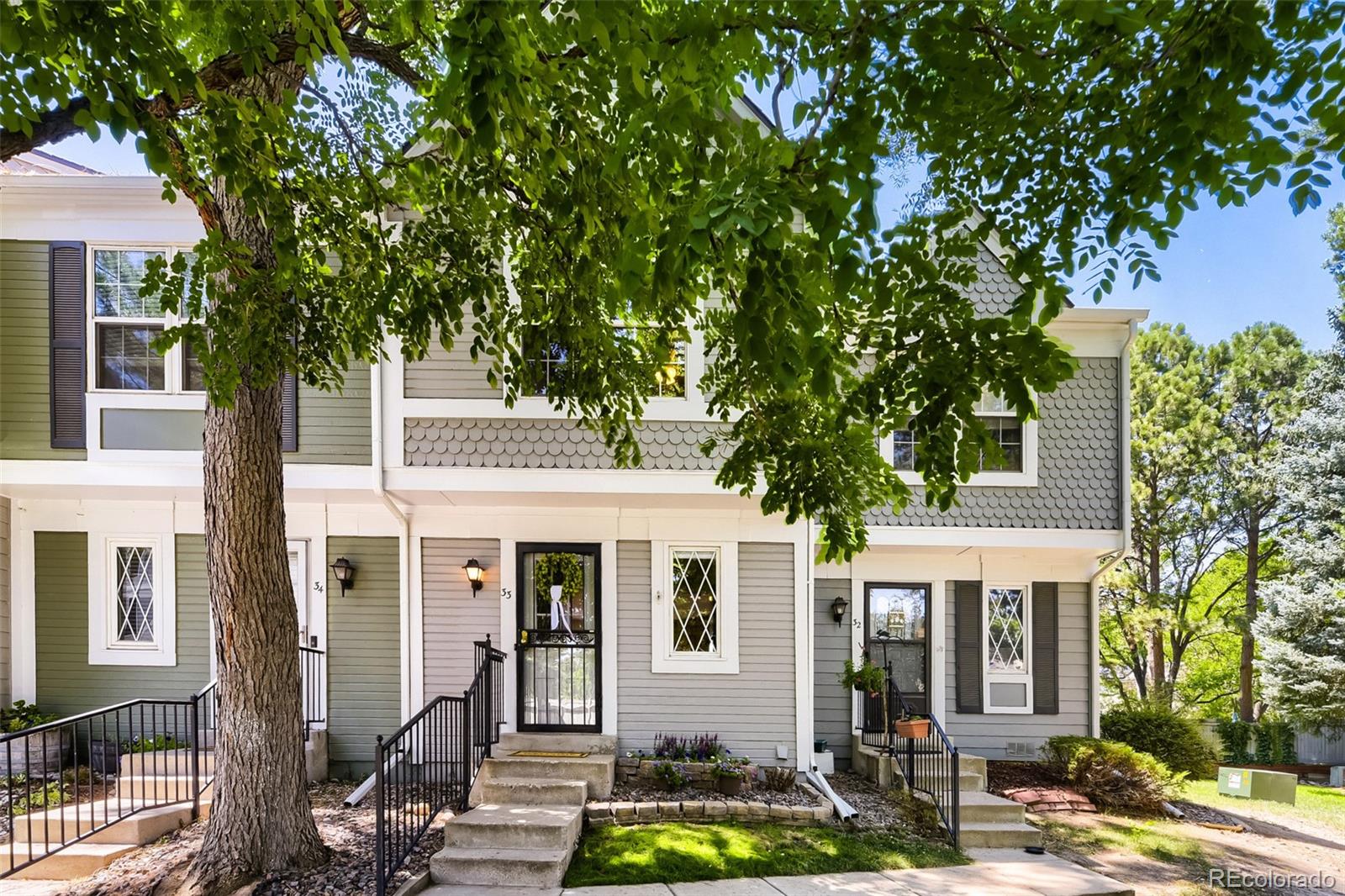 1 Denver Condo / Townhome | MLS #: 64416441699 S Trenton Street 33, Denver Beds: 2 Baths: 1 Price: $250,000