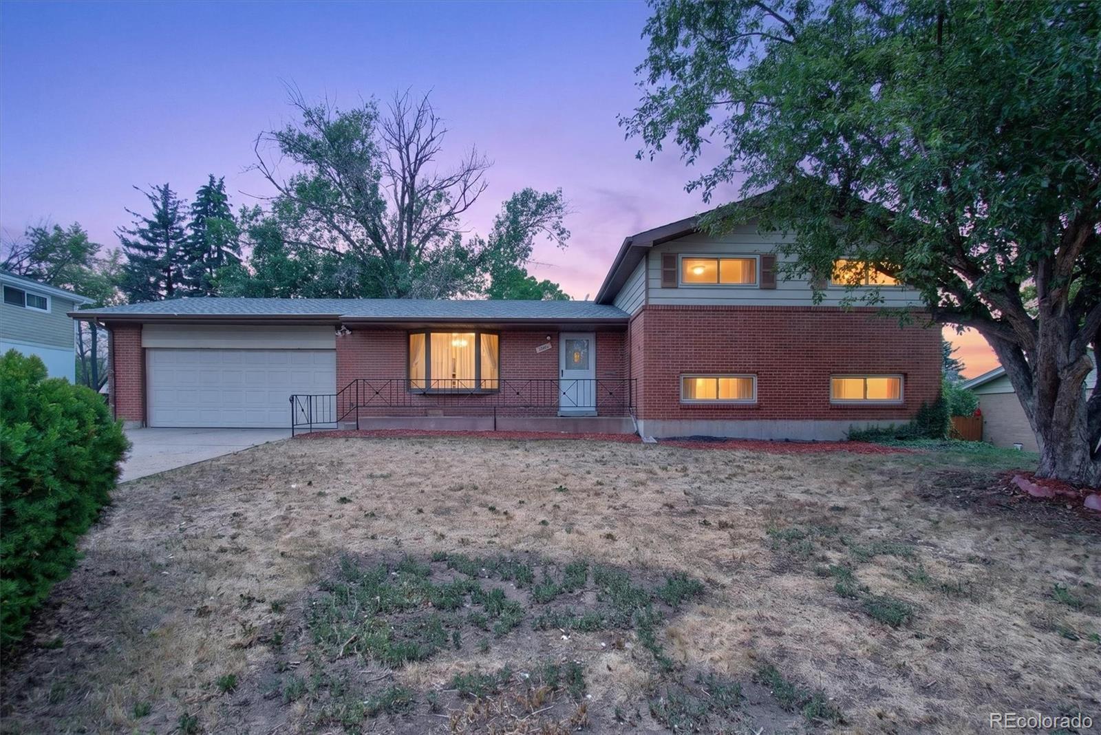  Denver Home | MLS #: 370272410451  Livingston , Denver Beds: 4 Baths: 2 Price: $489,000