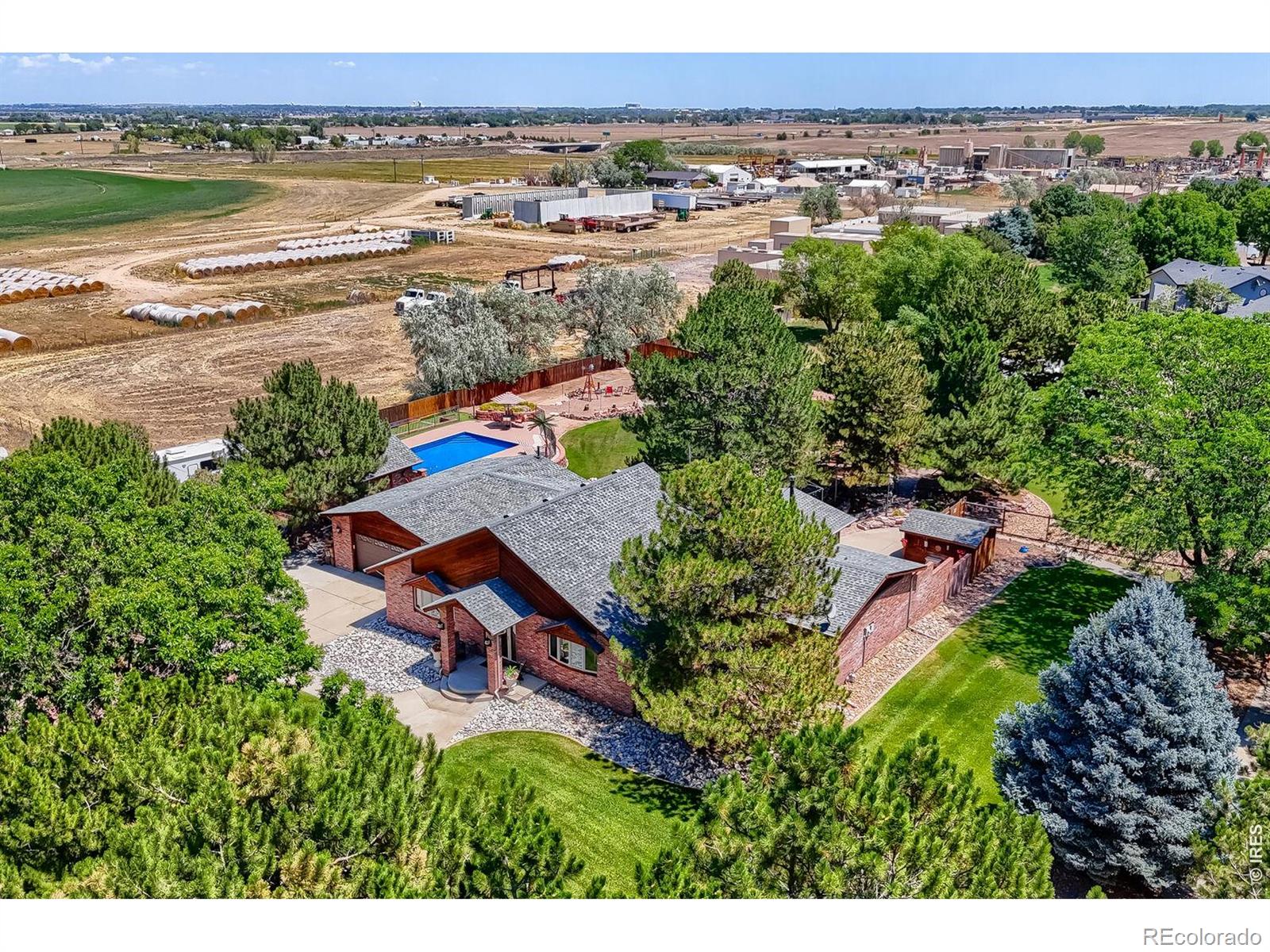  Henderson Home | MLS #: 456789106472812562  Salem Street, Henderson Beds: 3 Baths: 2 Price: $875,000