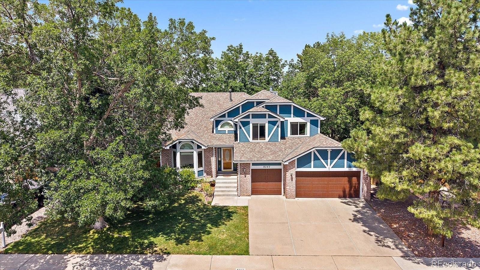 Columbine Knolls South Littleton Home | MLS #: 76184198247 W Chestnut Avenue, Littleton Beds: 4 Baths: 4 Price: $775,000