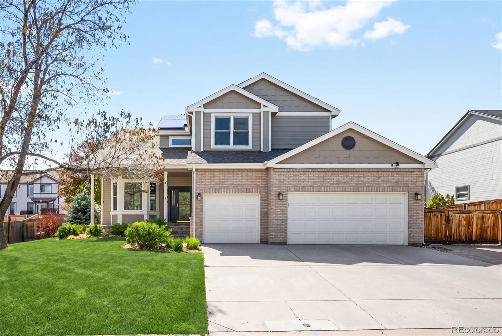 Columbine Littleton Home | MLS #: 53150327687 S Allison Court, Littleton Beds: 5 Baths: 4 Price: $874,950