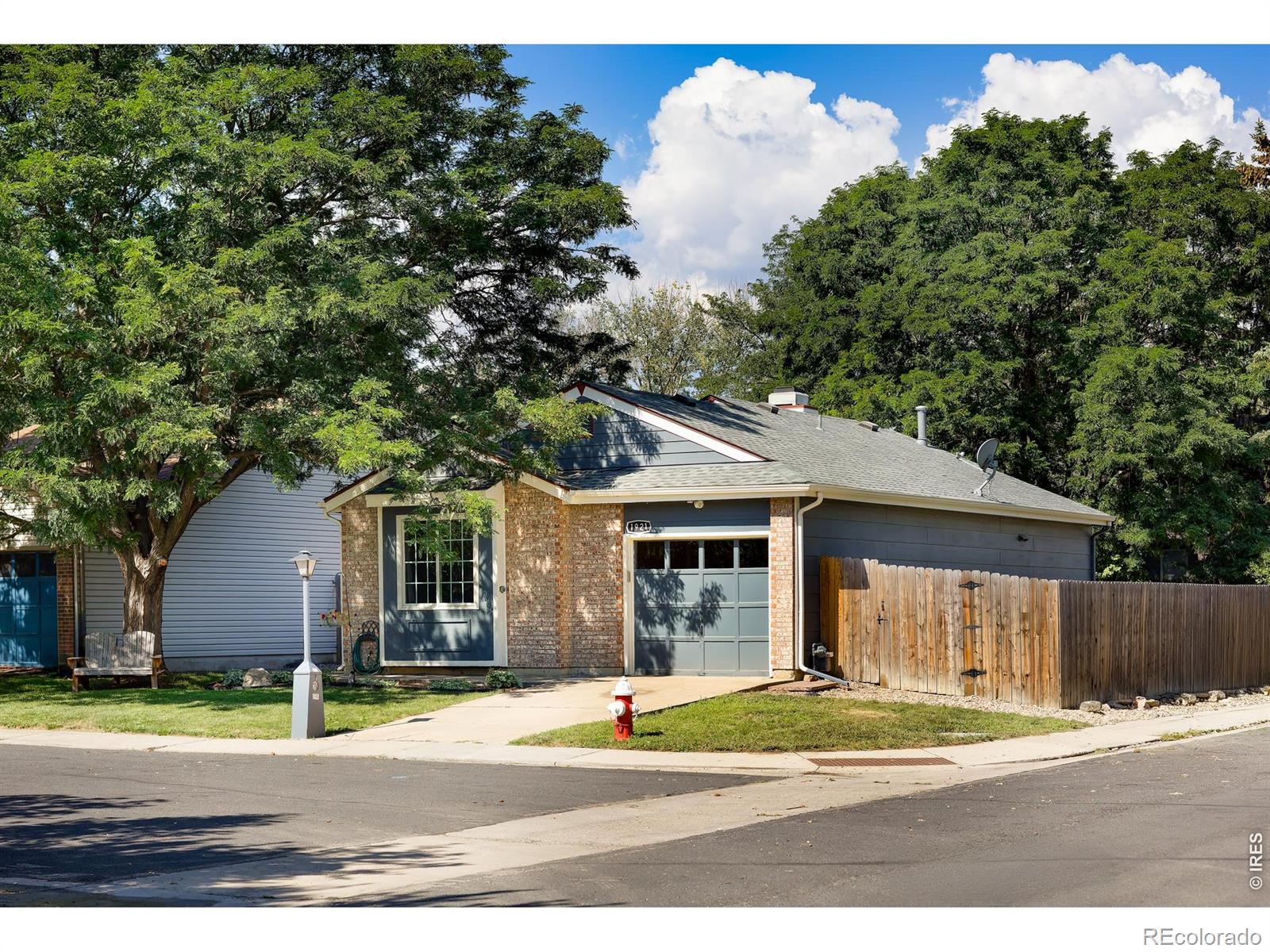  Longmont Home | MLS #: 45678910649601921  Sumner Street, Longmont Beds: 3 Baths: 2 Price: $495,000