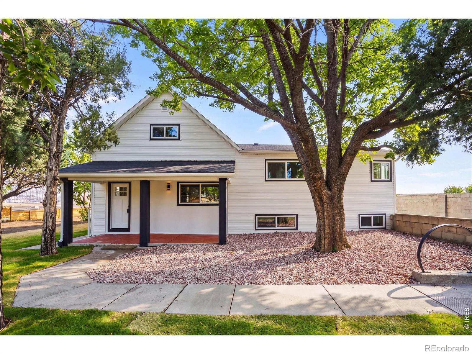 17422 highway 71 , Rush sold home. Closed on 2026-08-31 for $415,000.