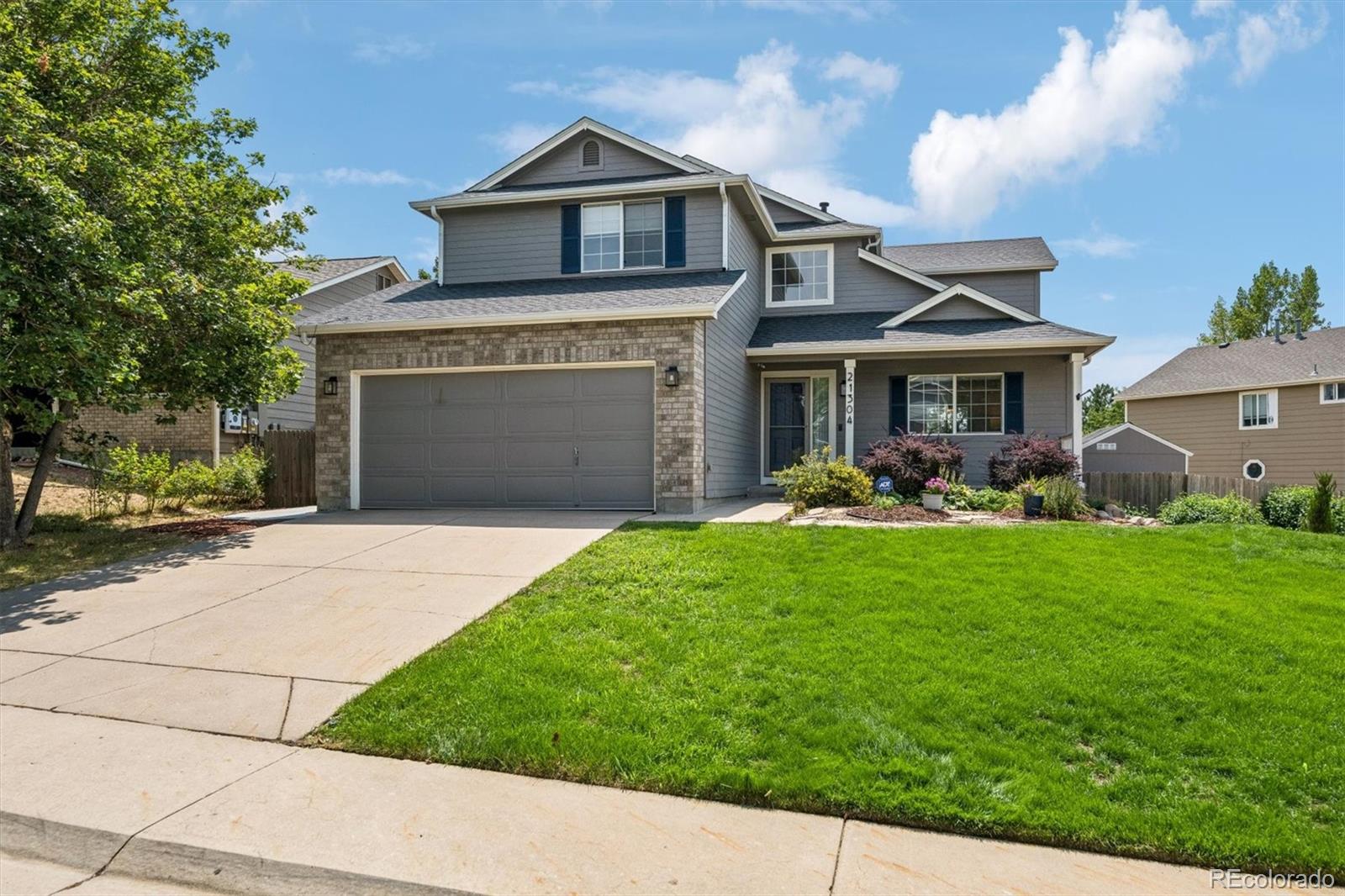  Centennial Home | MLS #: 993106721304 E Prentice Place, Centennial Beds: 4 Baths: 4 Price: $559,900