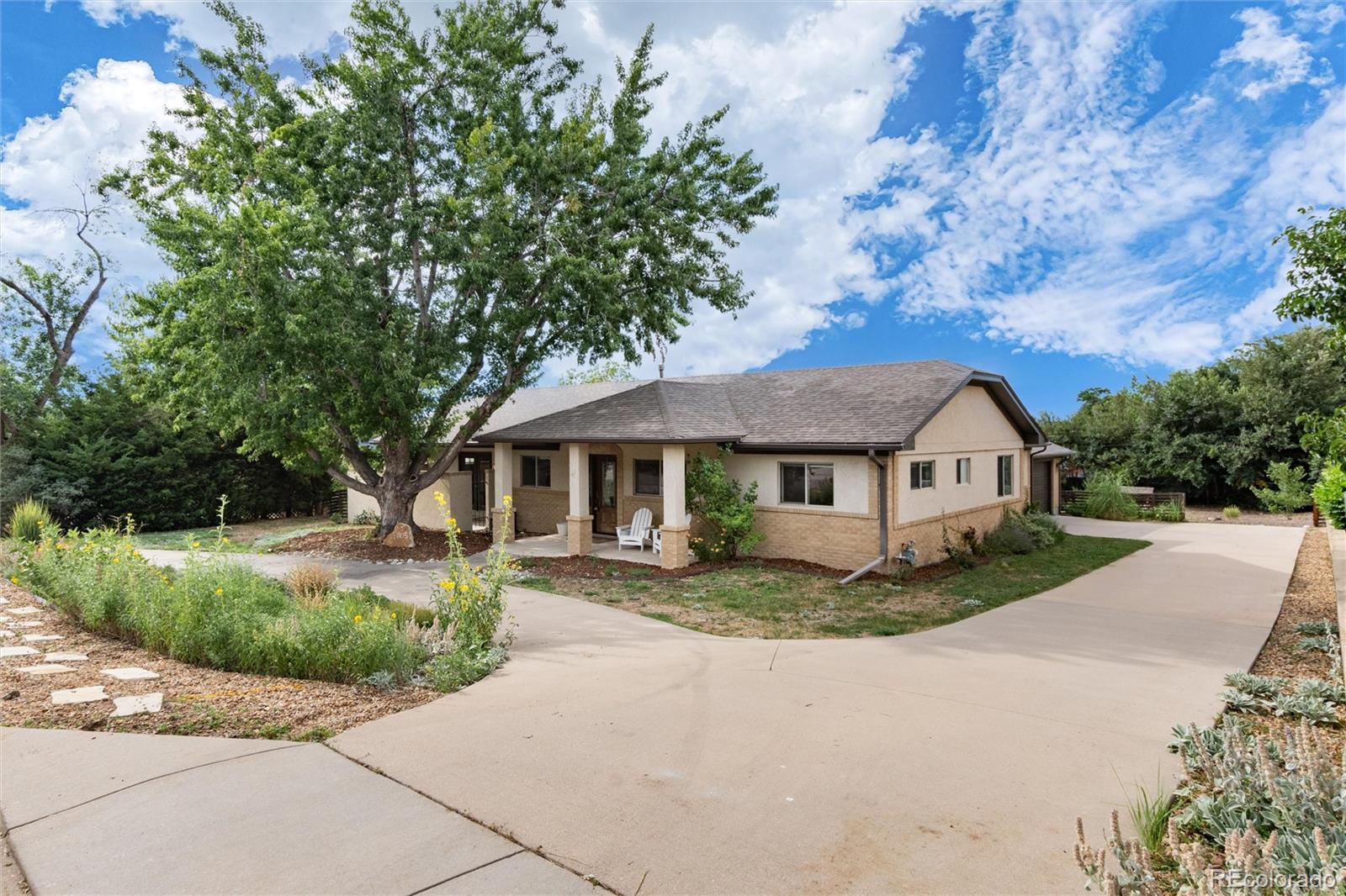 9805 w 35th avenue, Wheat Ridge sold home. Closed on 2026-09-03 for $848,000.