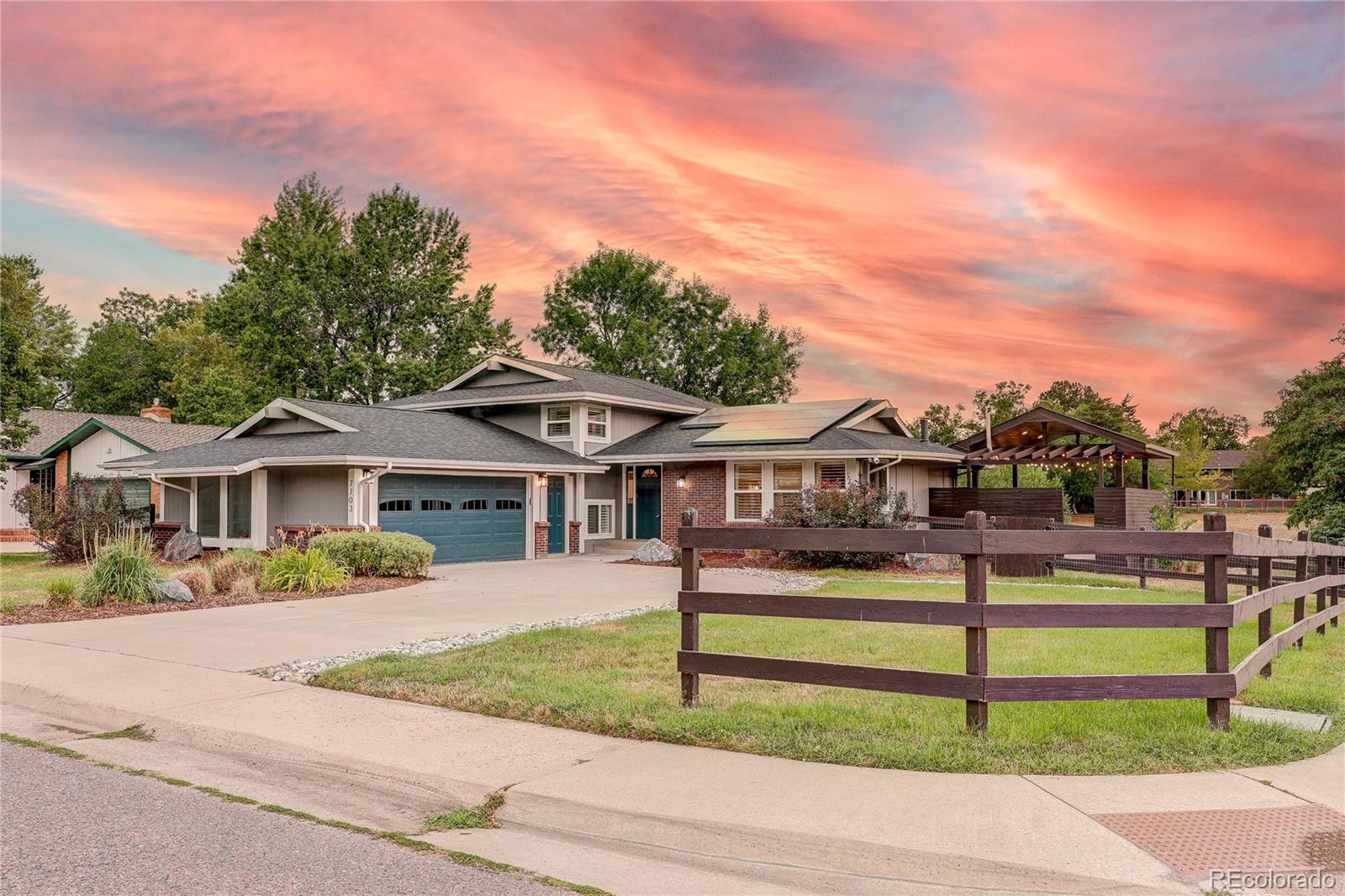  Littleton Home | MLS #: 92037447703 S Elizabeth Way, Littleton Beds: 5 Baths: 4 Price: $830,000