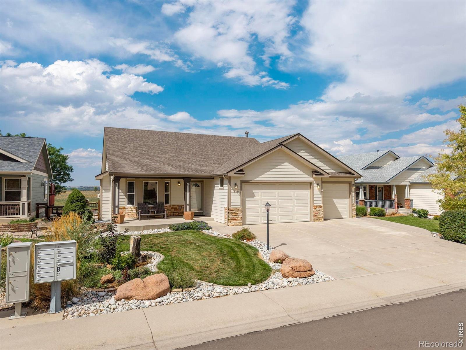  Johnstown Home | MLS #: 45678910655321749  Goldenvue Drive, Johnstown Beds: 5 Baths: 3 Price: $520,000
