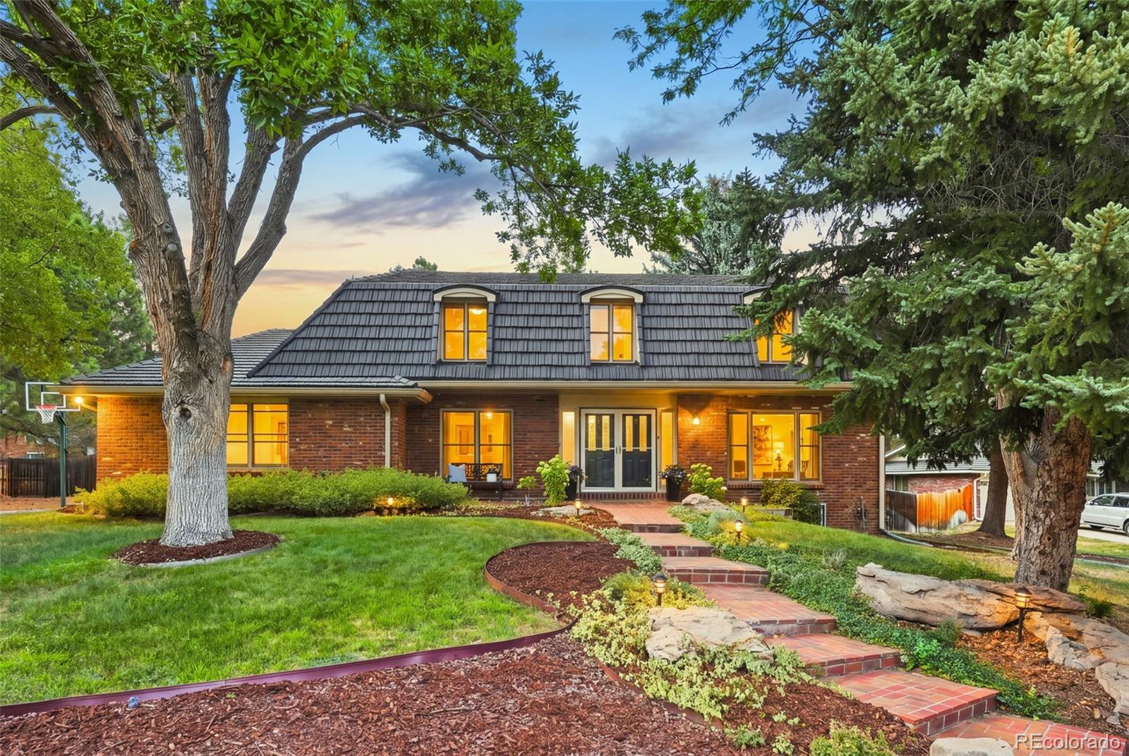 Columbine Knolls Littleton Home | MLS #: 58577777291 W Morraine Drive, Littleton Beds: 4 Baths: 3 Price: $1,150,000