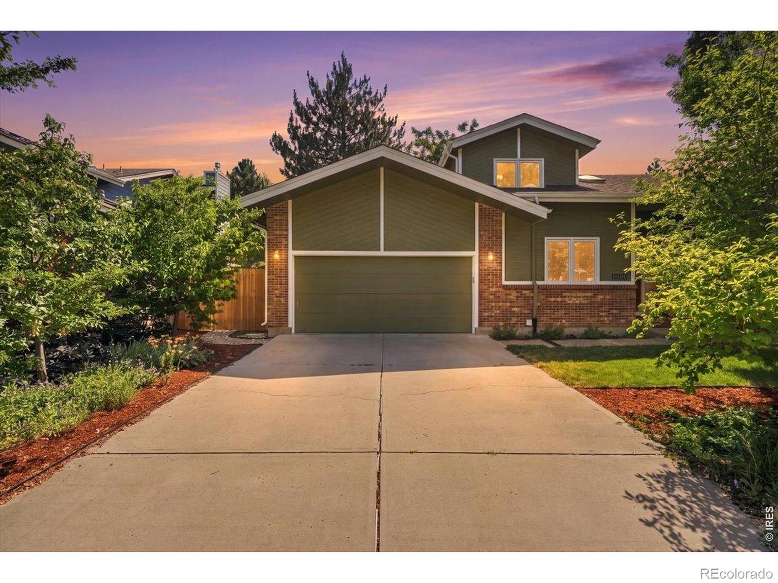  Boulder Home | MLS #: 45678910659634636  Tally Ho Trail, Boulder Beds: 4 Baths: 4 Price: $870,000