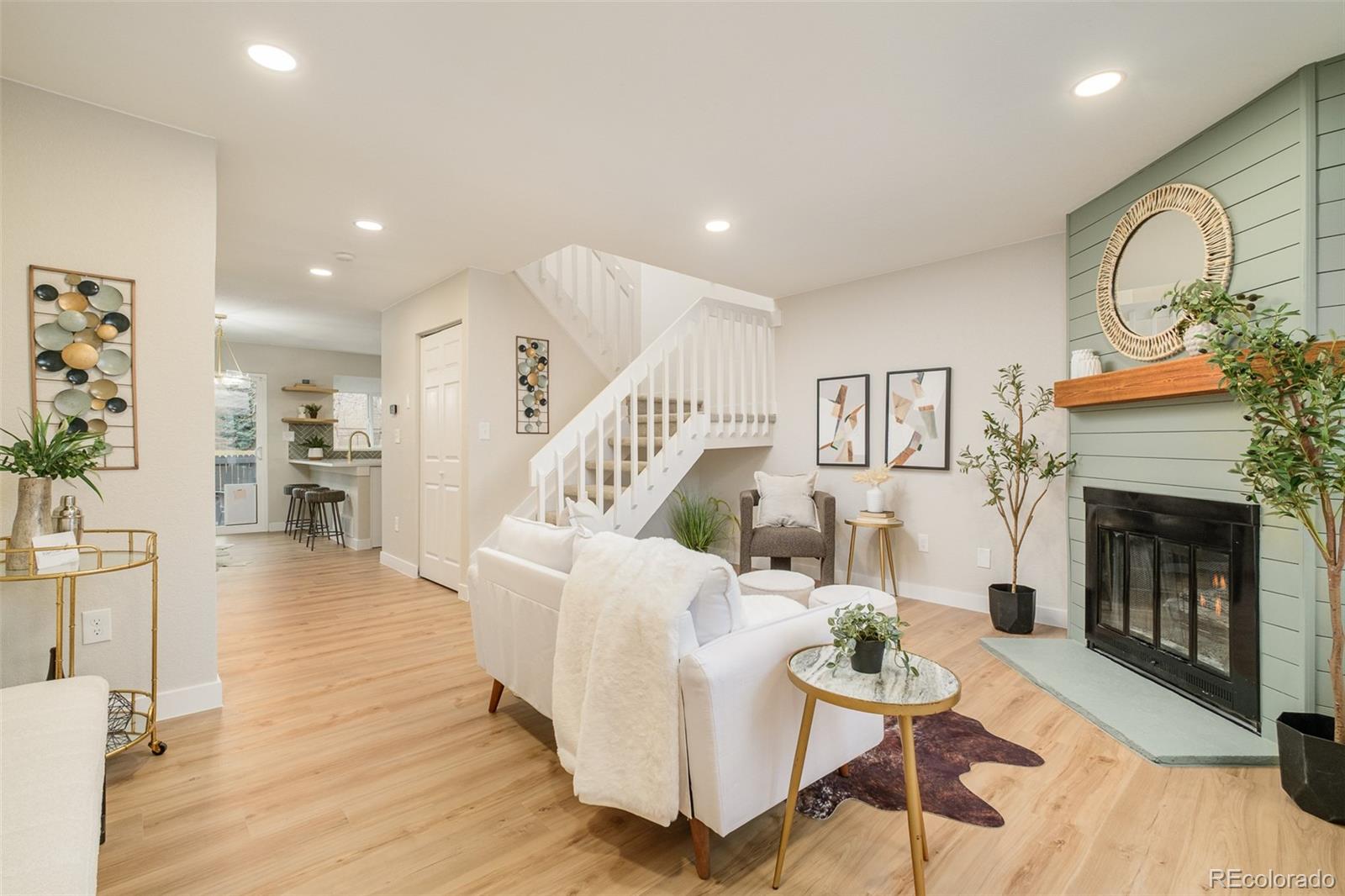Dakota Station Littleton Condo / Townhome | MLS #: 63068969642 W Chatfield Avenue C, Littleton Beds: 2 Baths: 2 Price: $369,000