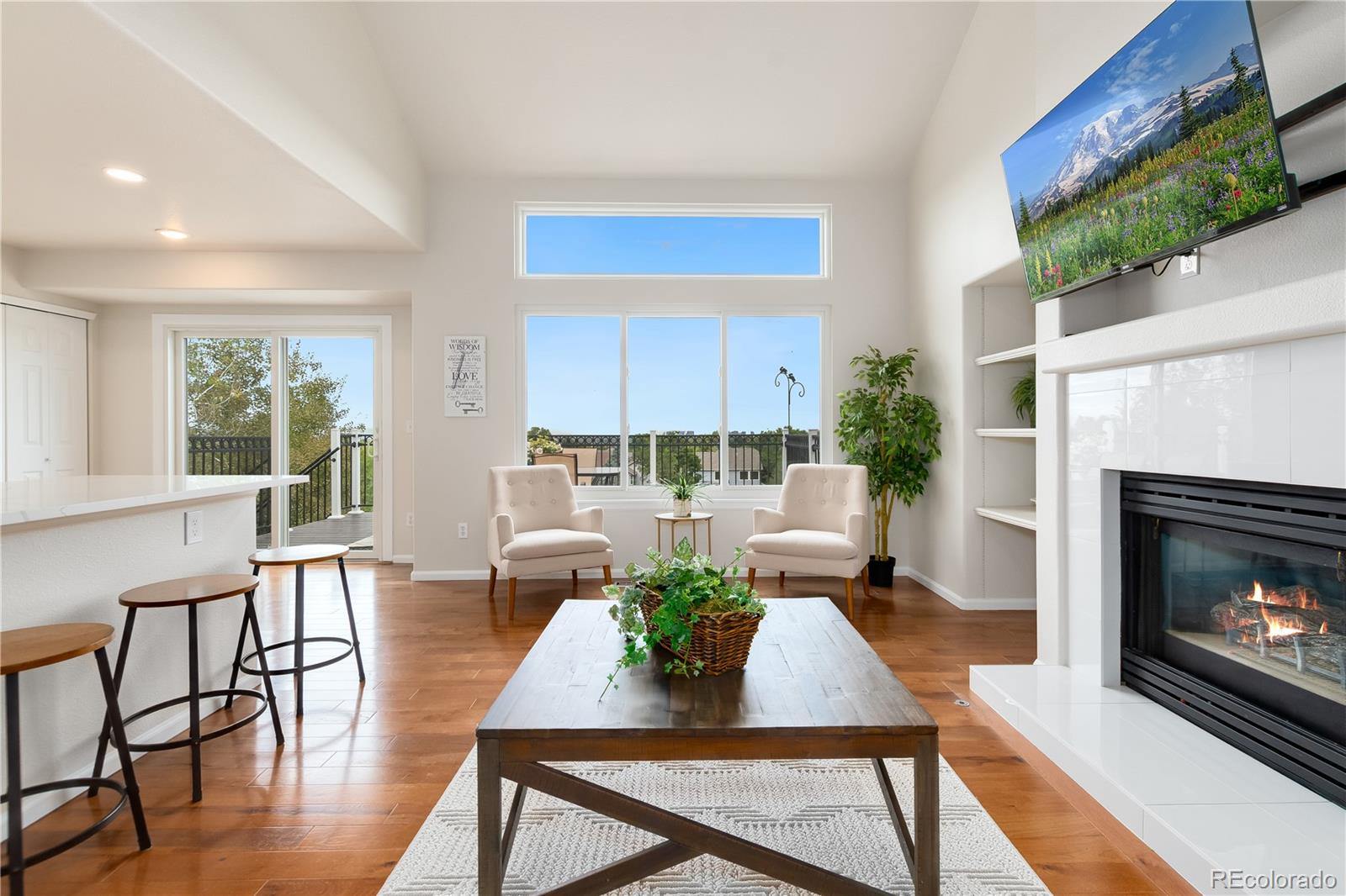  Highlands Ranch Home | MLS #: 17151396945  Mountain Brush Circle, Highlands Ranch Beds: 5 Baths: 4 Price: $799,950