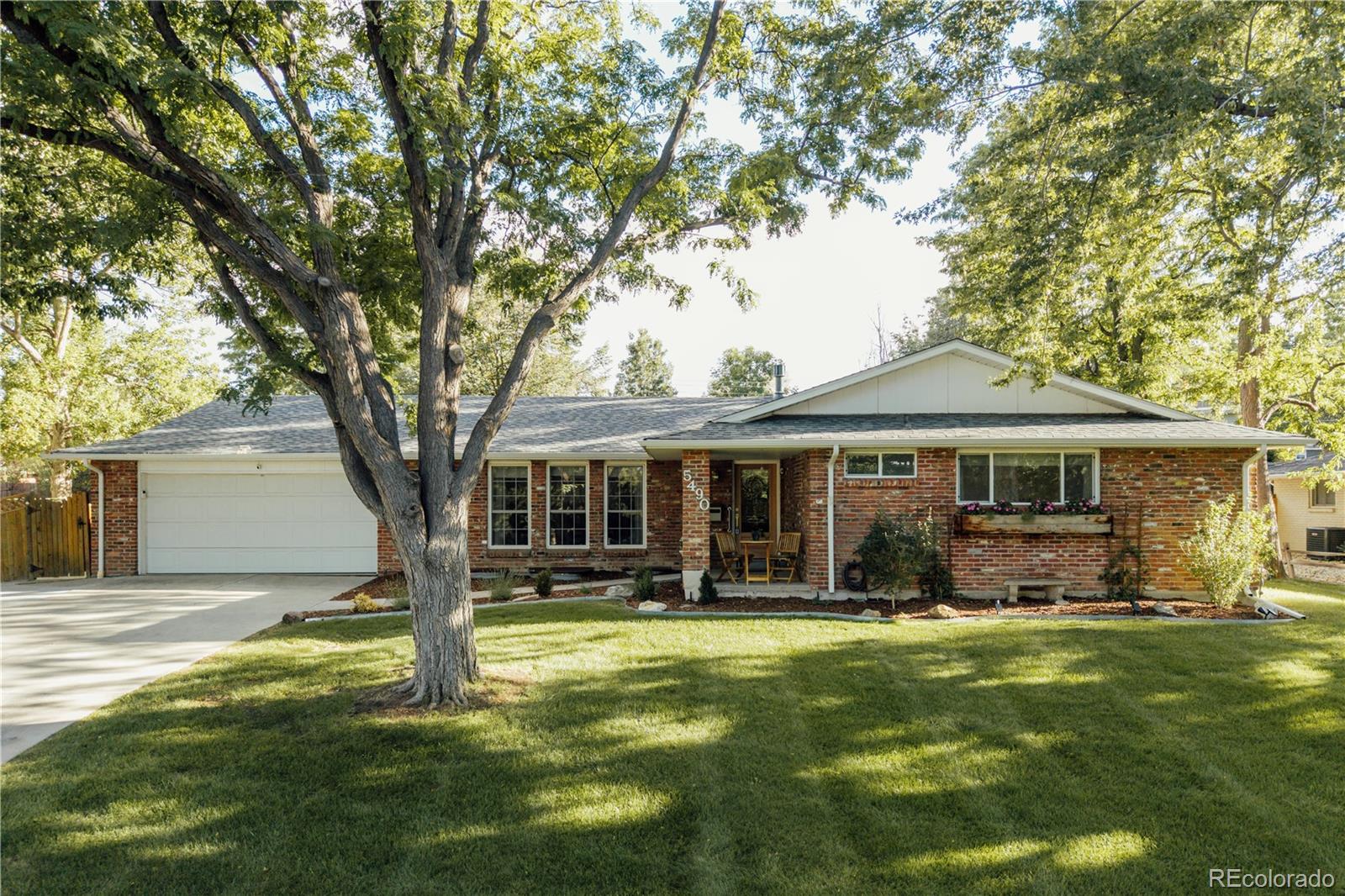  Littleton Home | MLS #: 84979675490 W Rowland Avenue, Littleton Beds: 5 Baths: 4 Price: $1,150,000