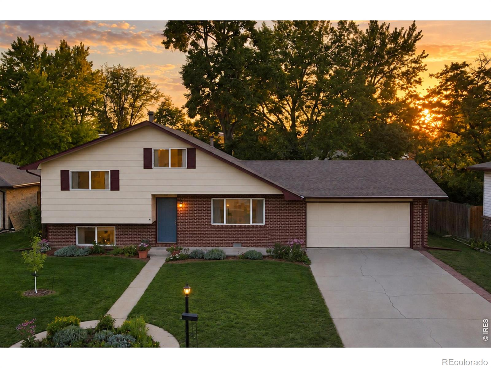  Longmont Home | MLS #: 45678910679111423  Frontier Street, Longmont Beds: 3 Baths: 2 Price: $450,000