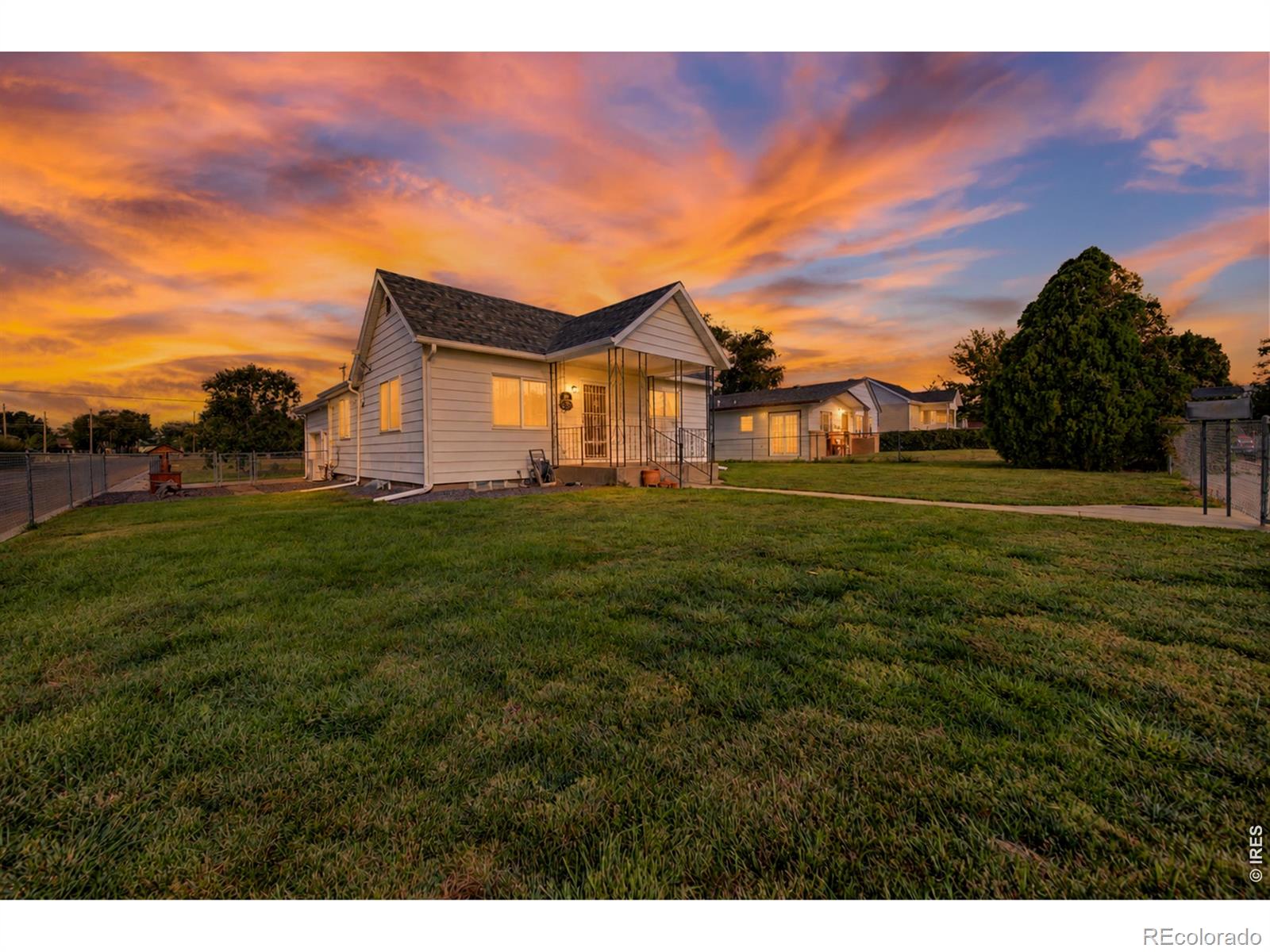 201 elm avenue, Akron sold home. Closed on 2026-10-13 for $215,000.