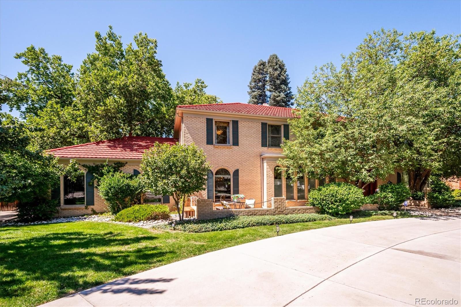 Thraemoor Lakewood Home | MLS #: 55134972409 S Chase Lane, Lakewood Beds: 5 Baths: 5 Price: $0