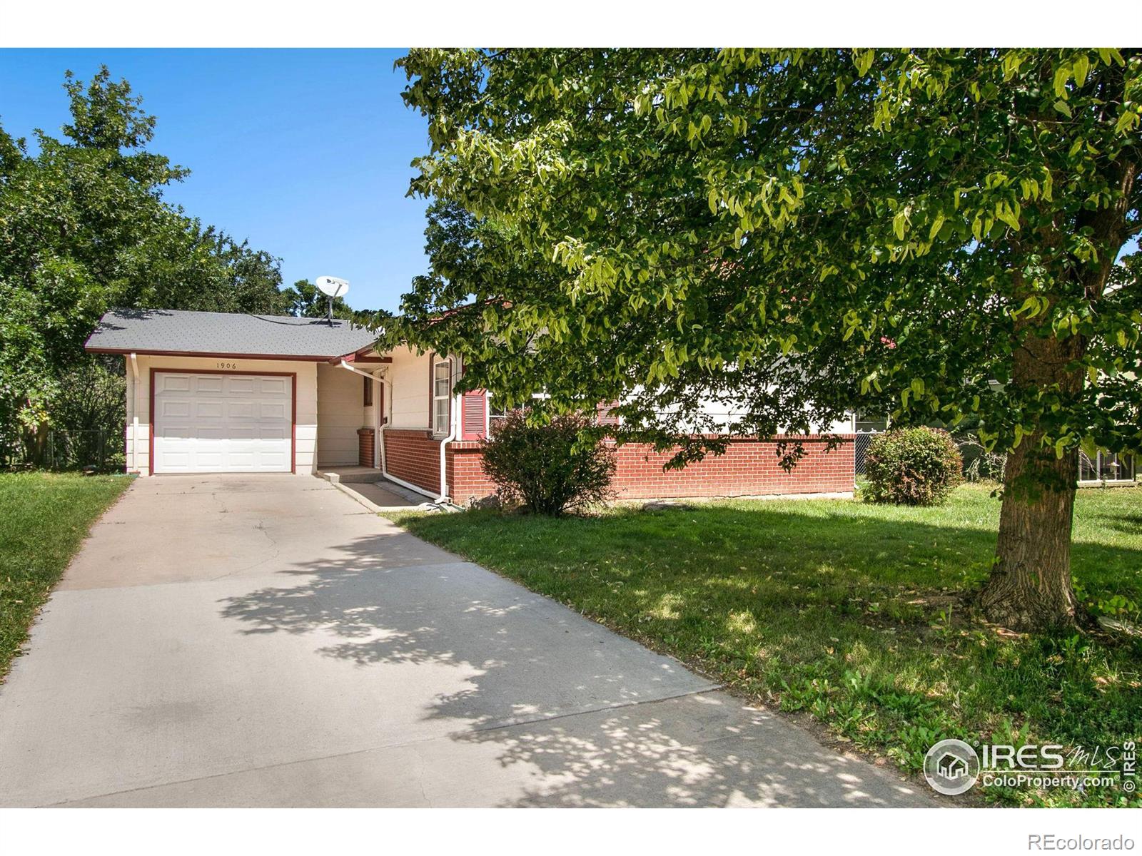 1906  Larkspur Drive, fort collins  House Search MLS Picture