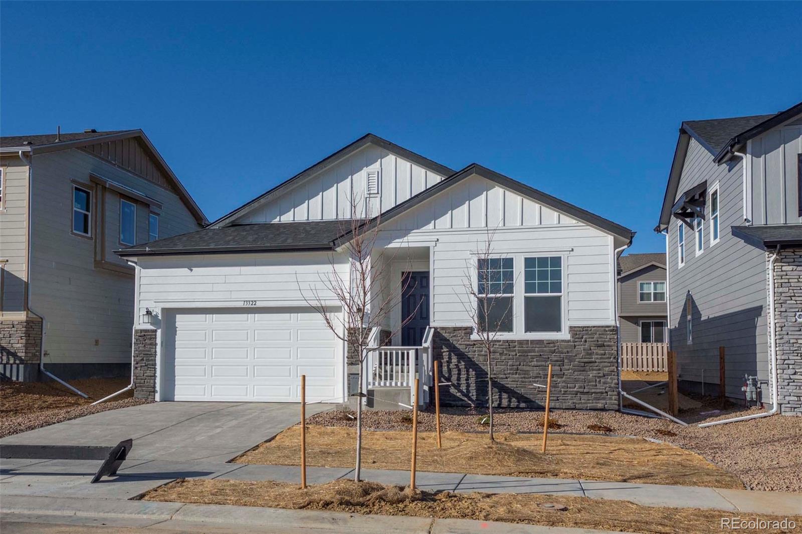 13322 E 110th Way, commerce city MLS: 5801943 Beds: 3 Baths: 2 Price: $588,000