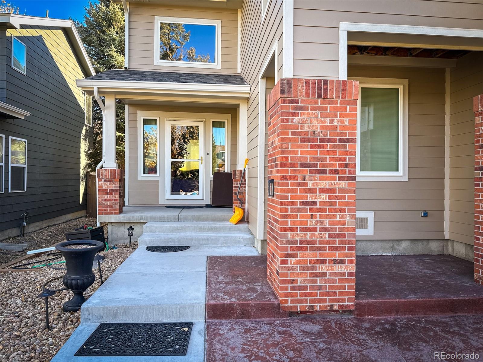 10074  Blackbird Place, highlands ranch  House Search MLS Picture