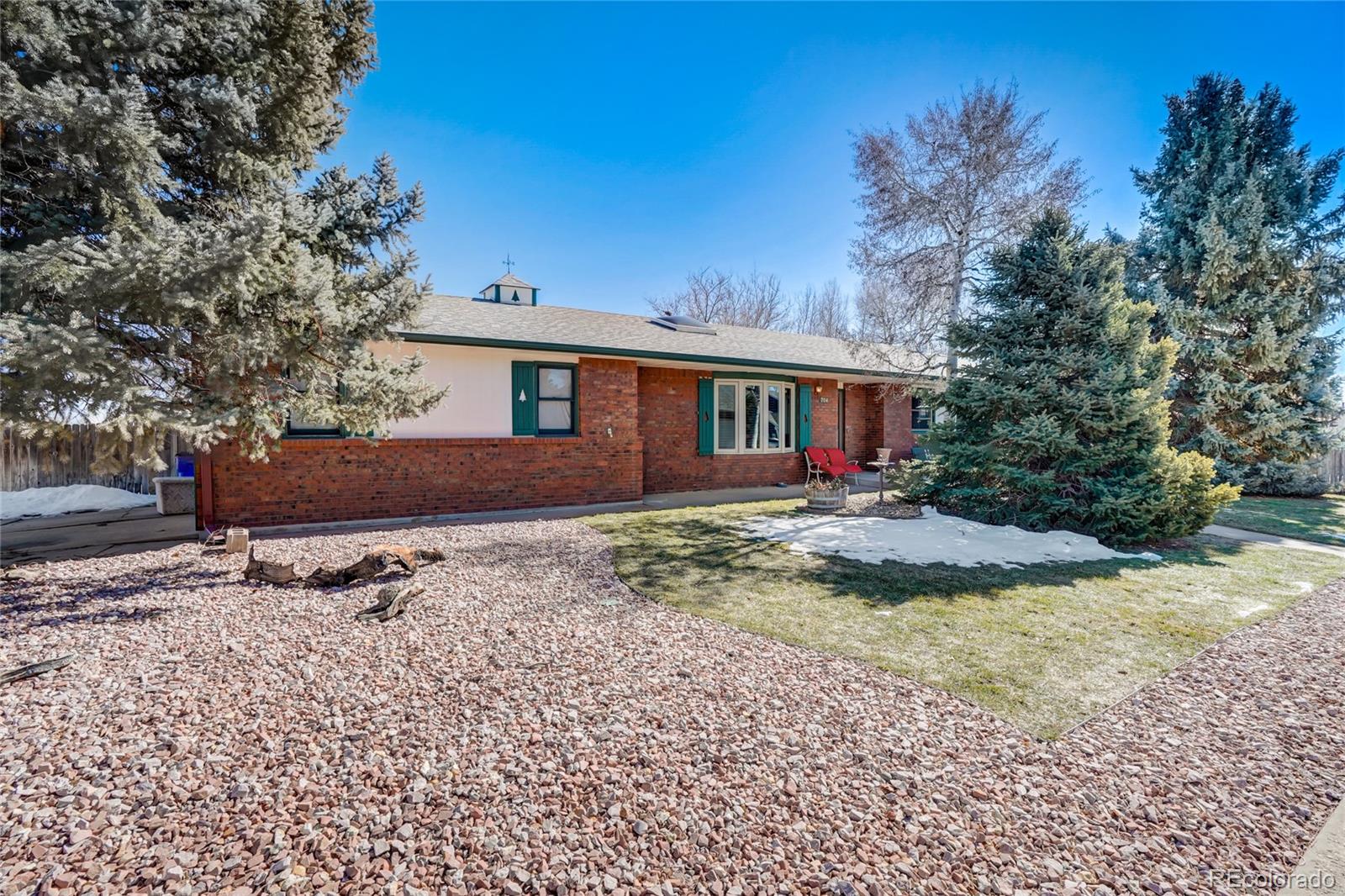 704  50th Avenue, greeley MLS: 8058059 Beds: 3 Baths: 3 Price: $451,000