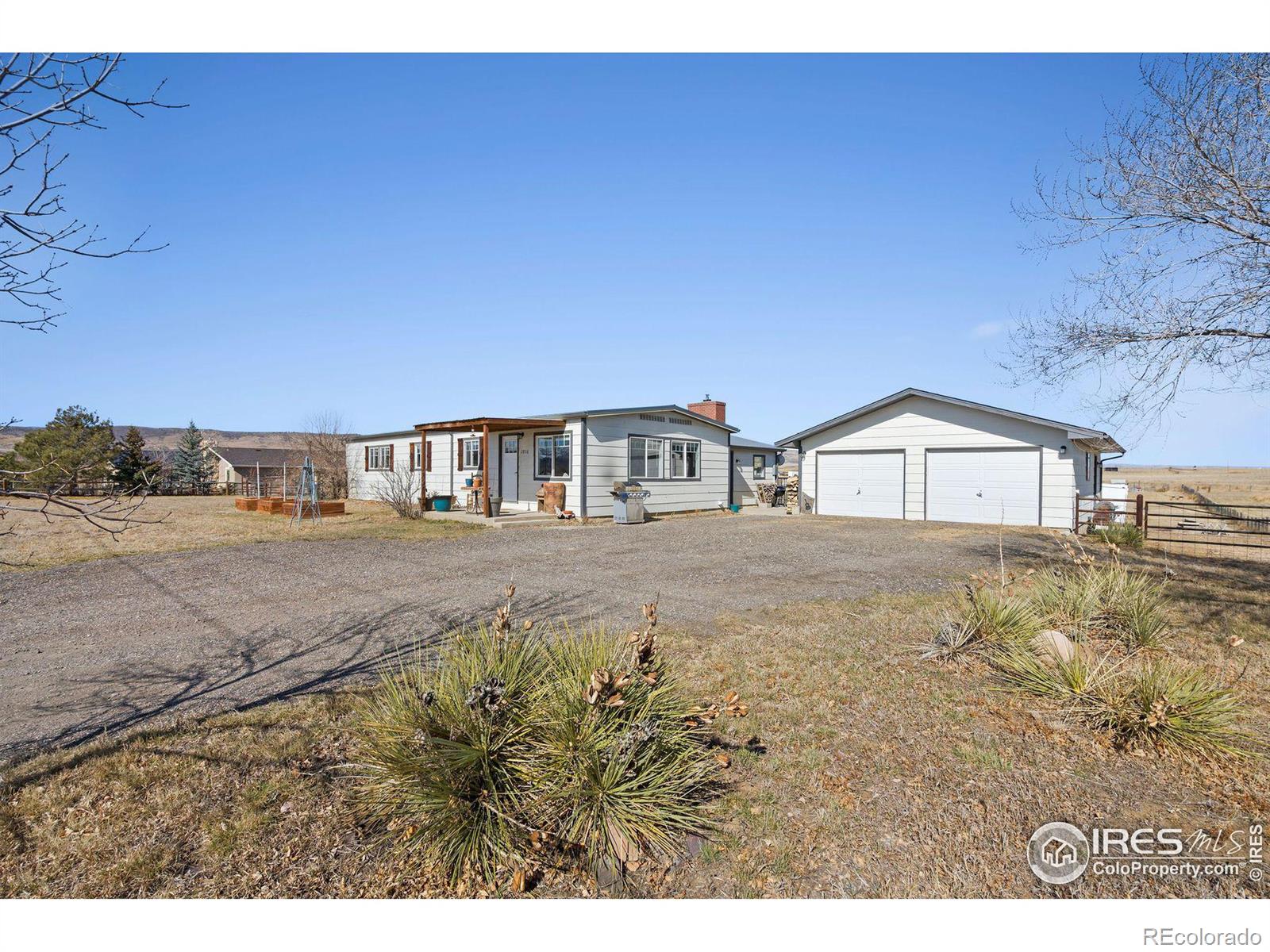 2836 W County Road 60e , fort collins MLS: 4567891003838 Beds: 3 Baths: 2 Price: $650,000