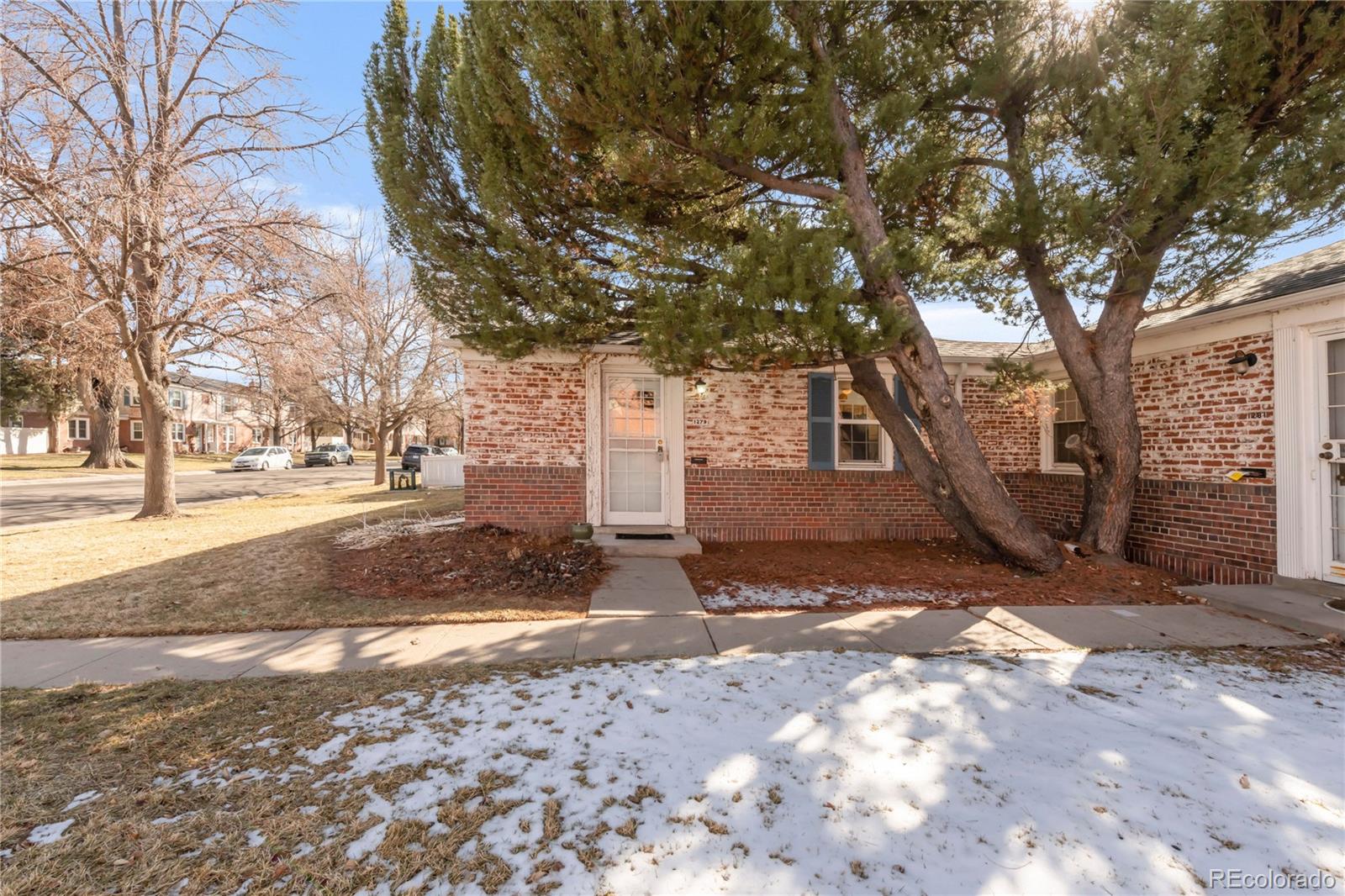 1279  Leyden Street, denver  House Search MLS Picture