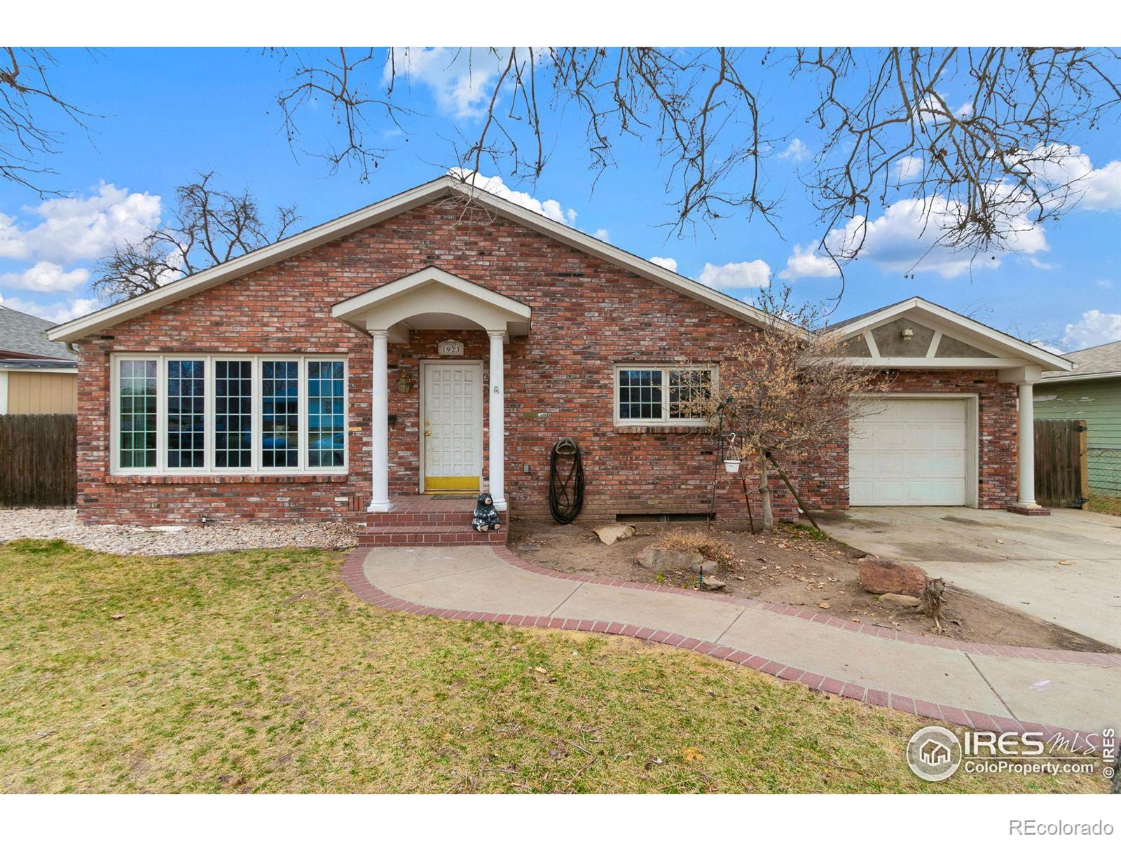 1923  14th St Rd, greeley MLS: 4567891004953 Beds: 5 Baths: 2 Price: $415,000