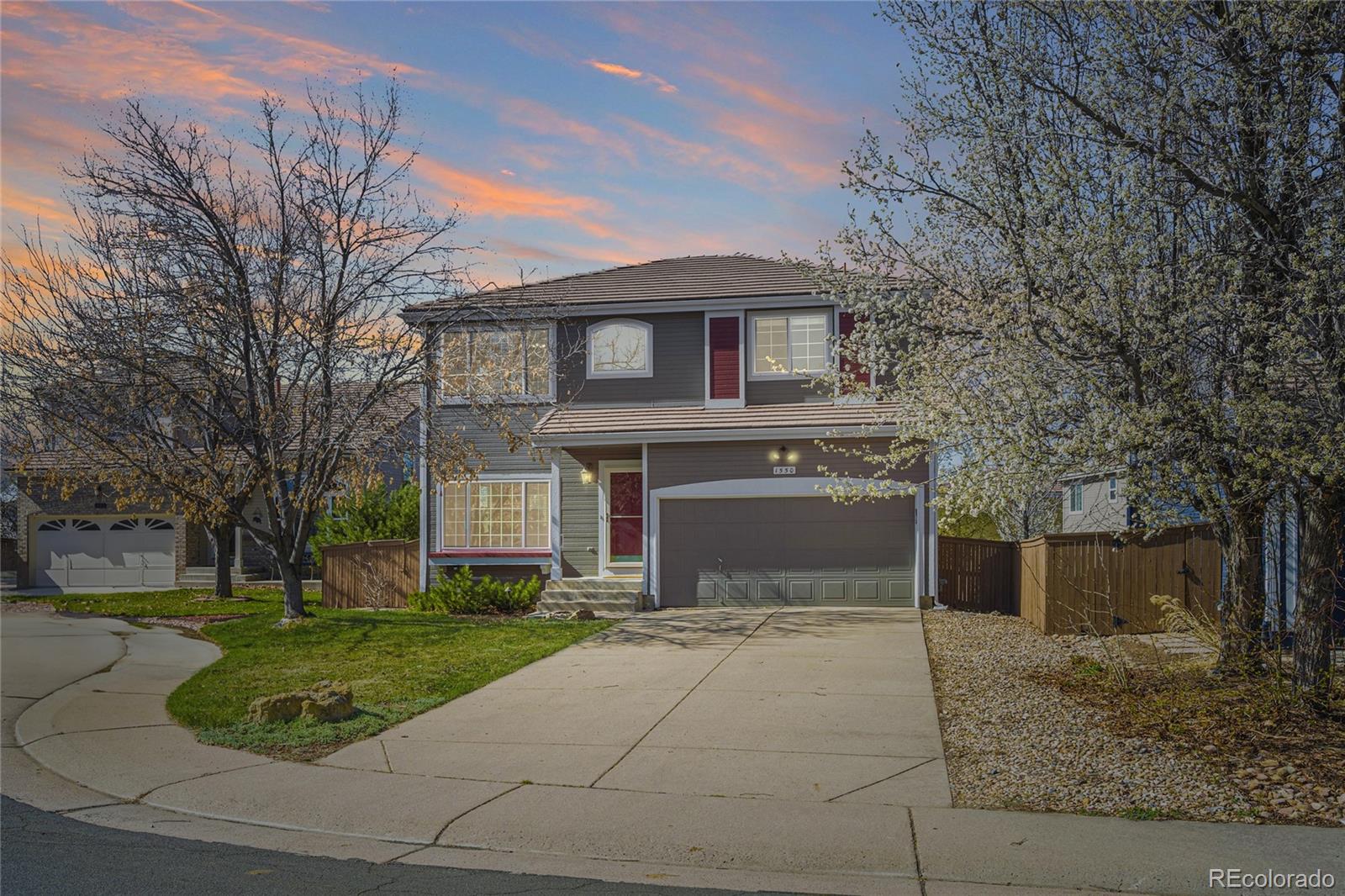 1550  Mountain Maple Avenue, highlands ranch MLS: 1542681 Beds: 3 Baths: 3 Price: $660,000