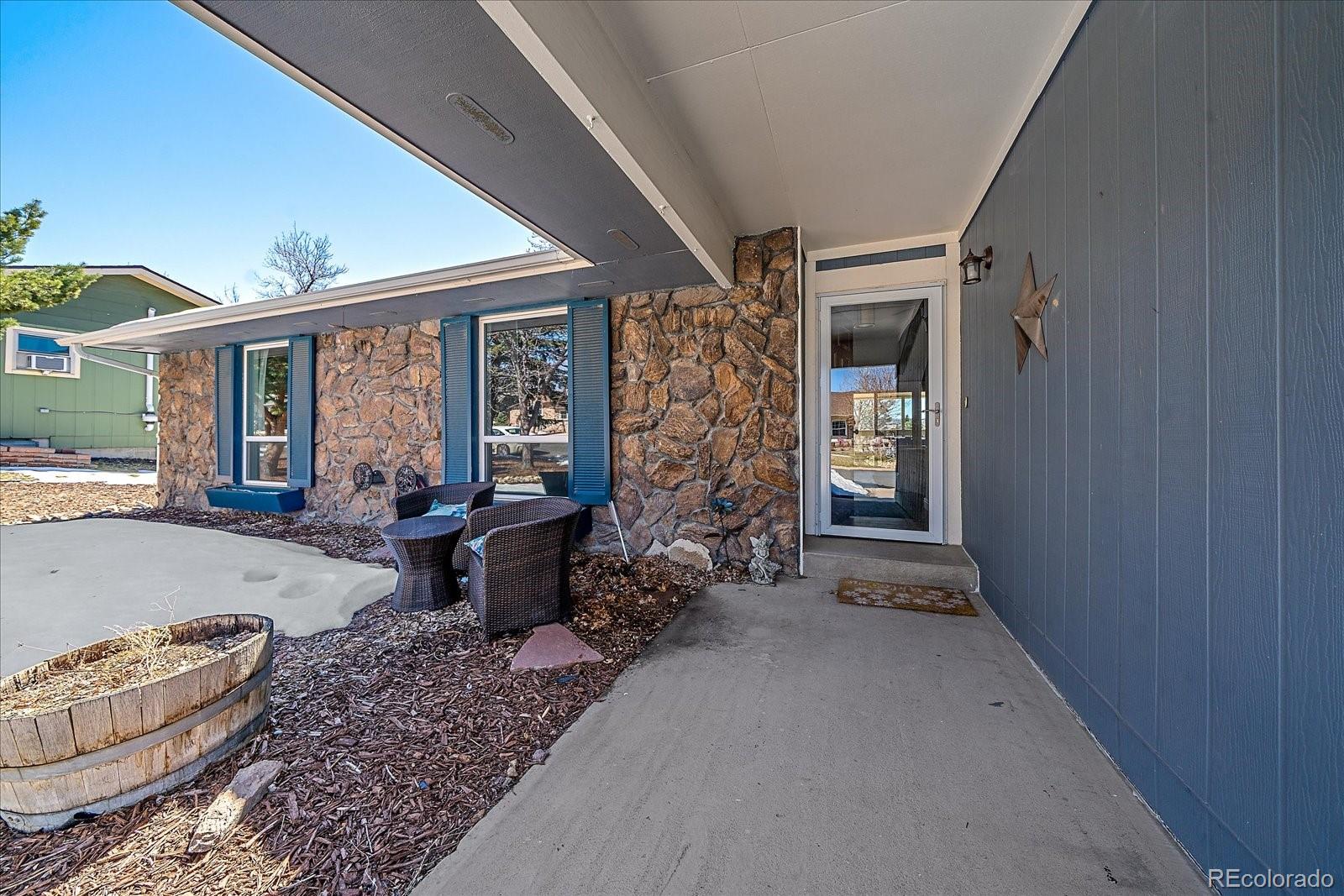 921  Mountain View Drive, castle rock  House Search MLS Picture