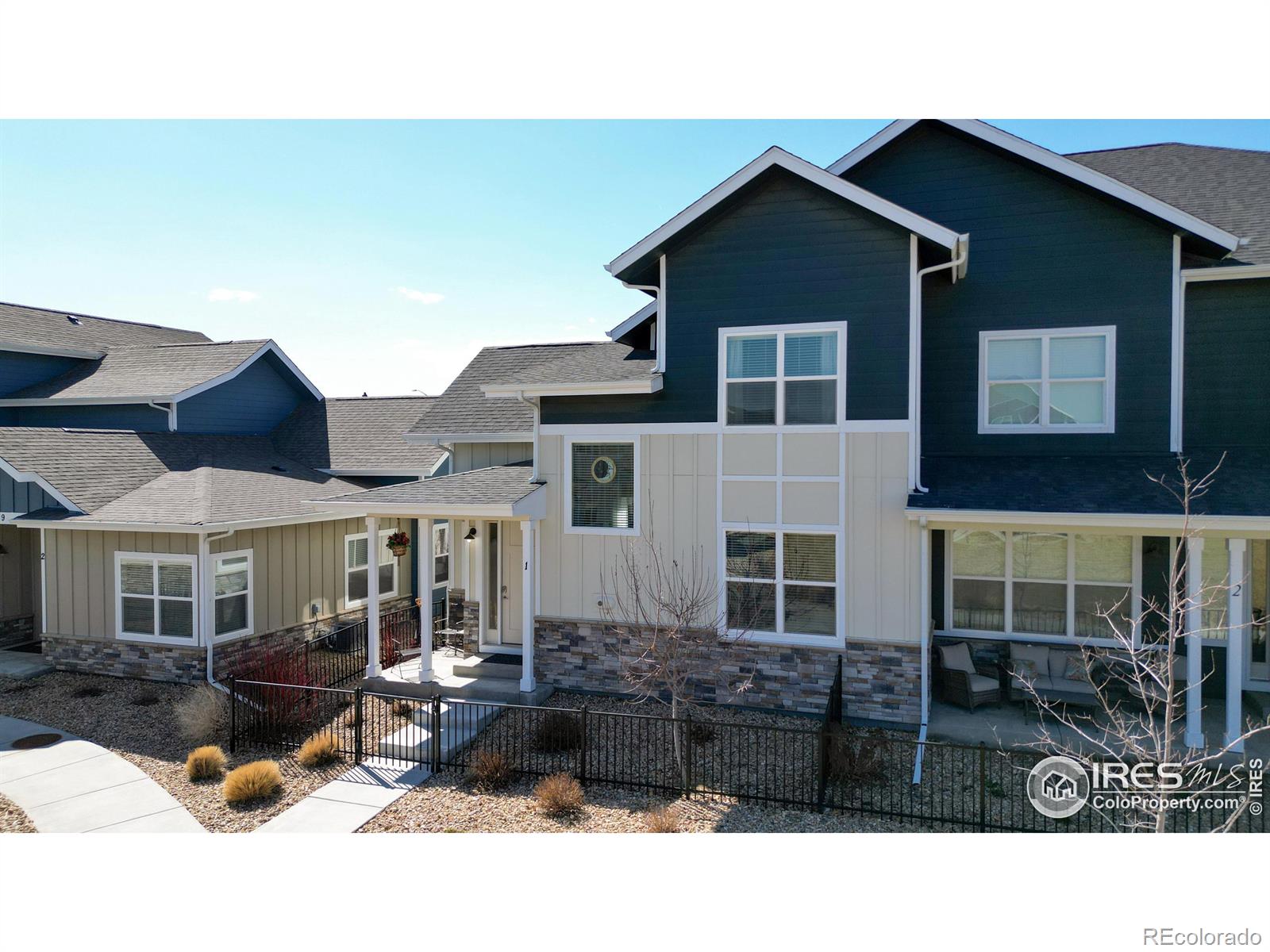 3313  Green Lake Drive, fort collins MLS: 4567891005500 Beds: 3 Baths: 3 Price: $440,000