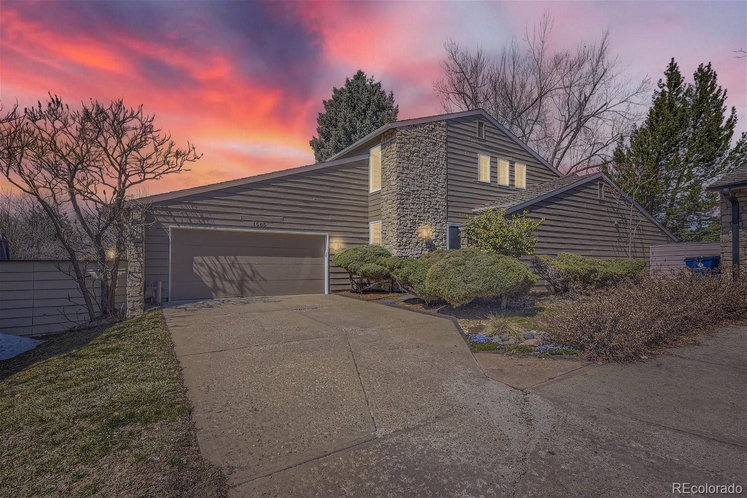 1585 W Briarwood Avenue, littleton  House Search MLS Picture
