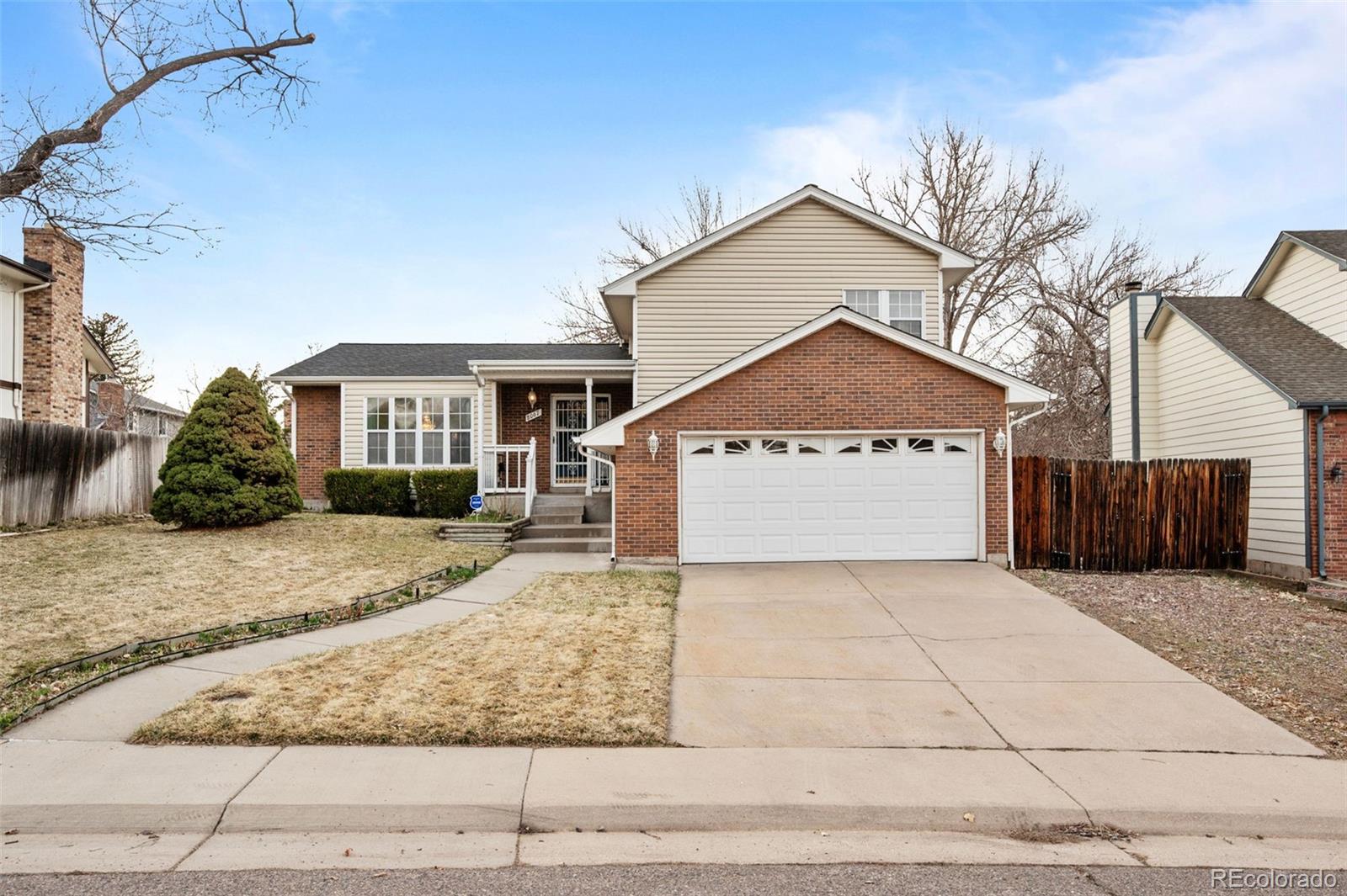 8067 W Frost Place, littleton  House Search MLS Picture
