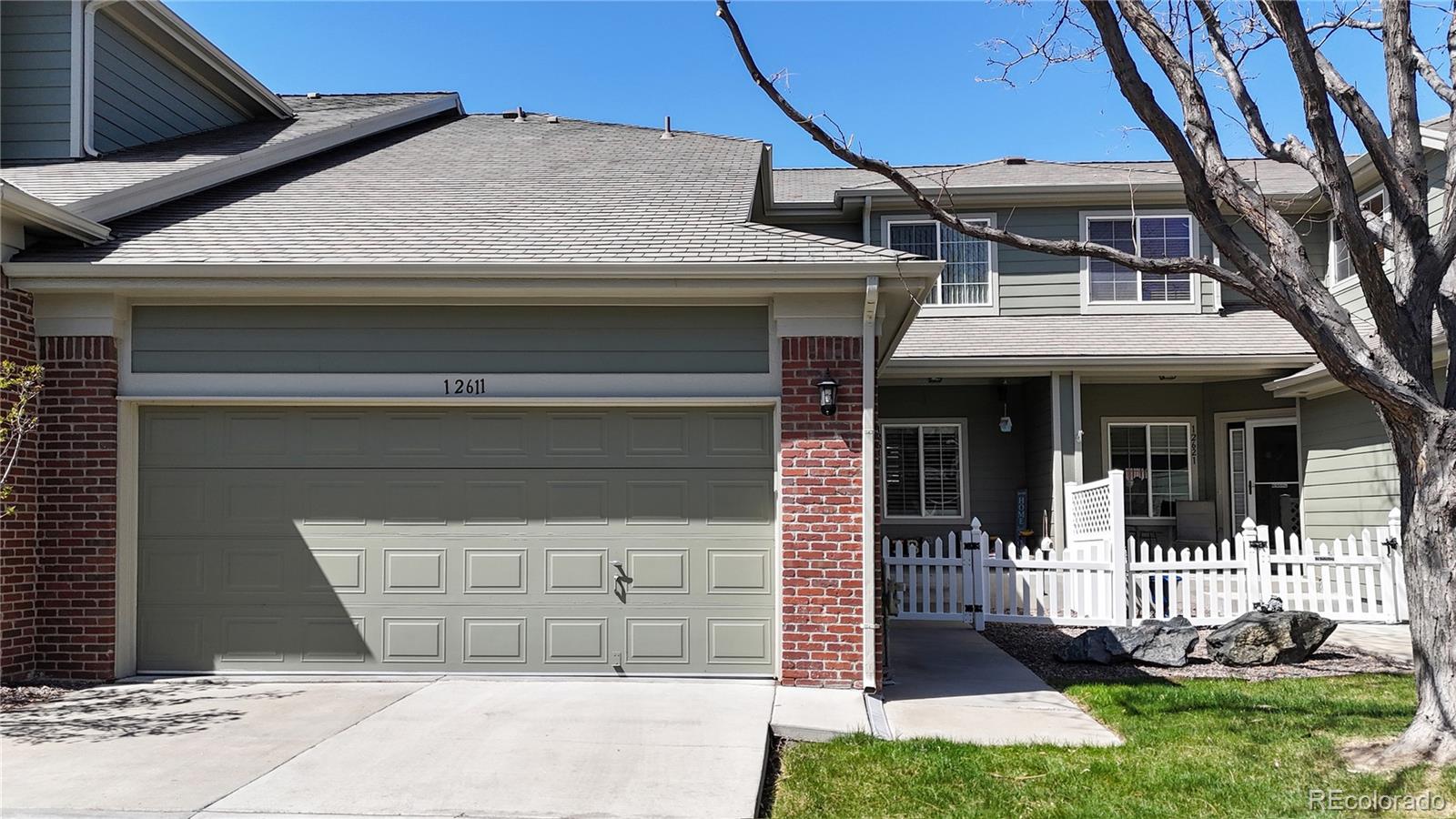 12611  King Point, broomfield MLS: 2402874 Beds: 3 Baths: 4 Price: $569,900