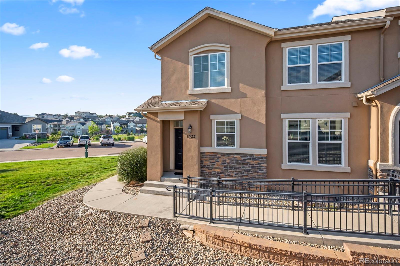 1323  Promontory Bluff View, colorado springs  House Search MLS Picture