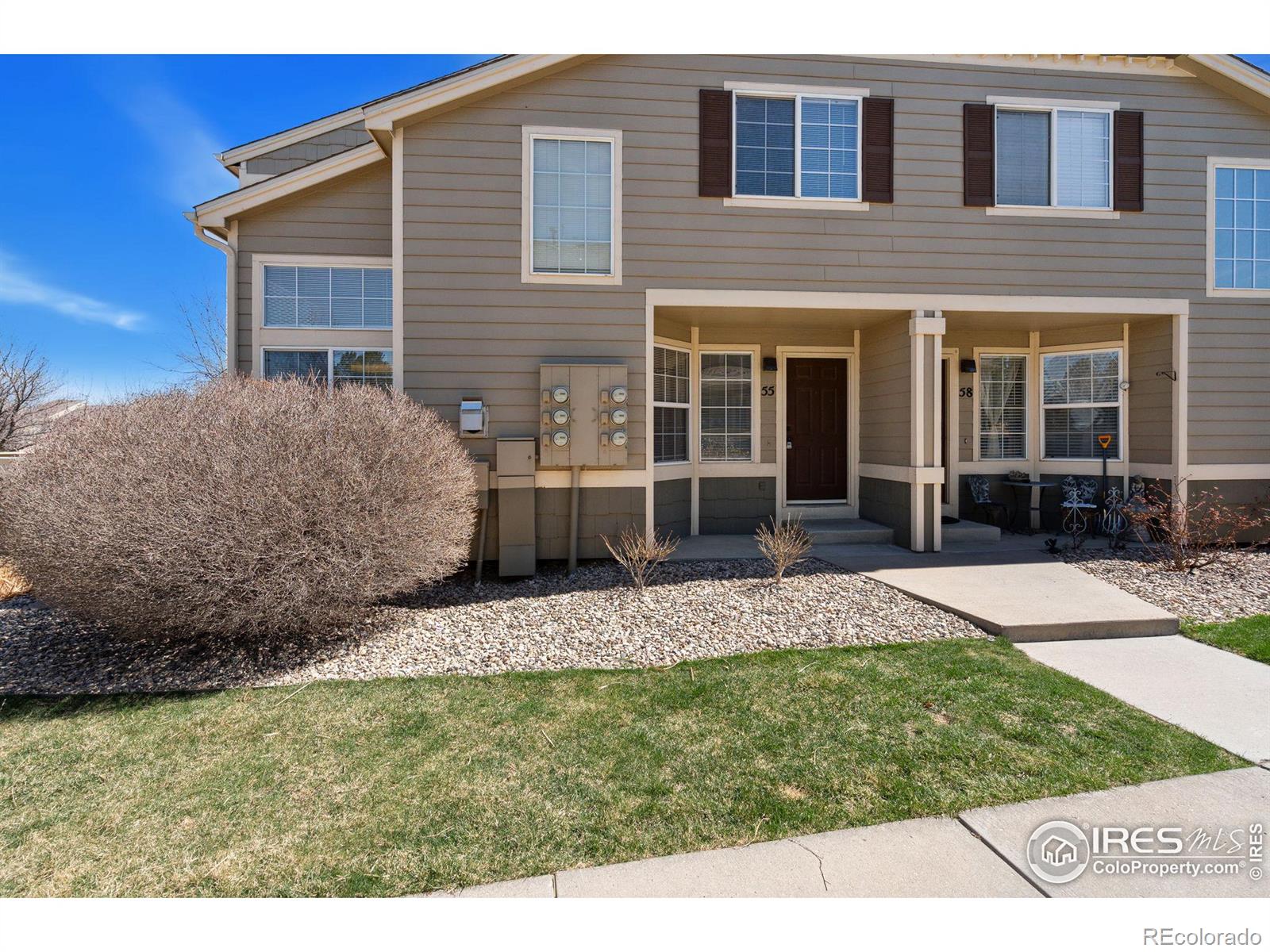 6721  Antigua Drive, fort collins MLS: 4567891006484 Beds: 2 Baths: 2 Price: $380,000