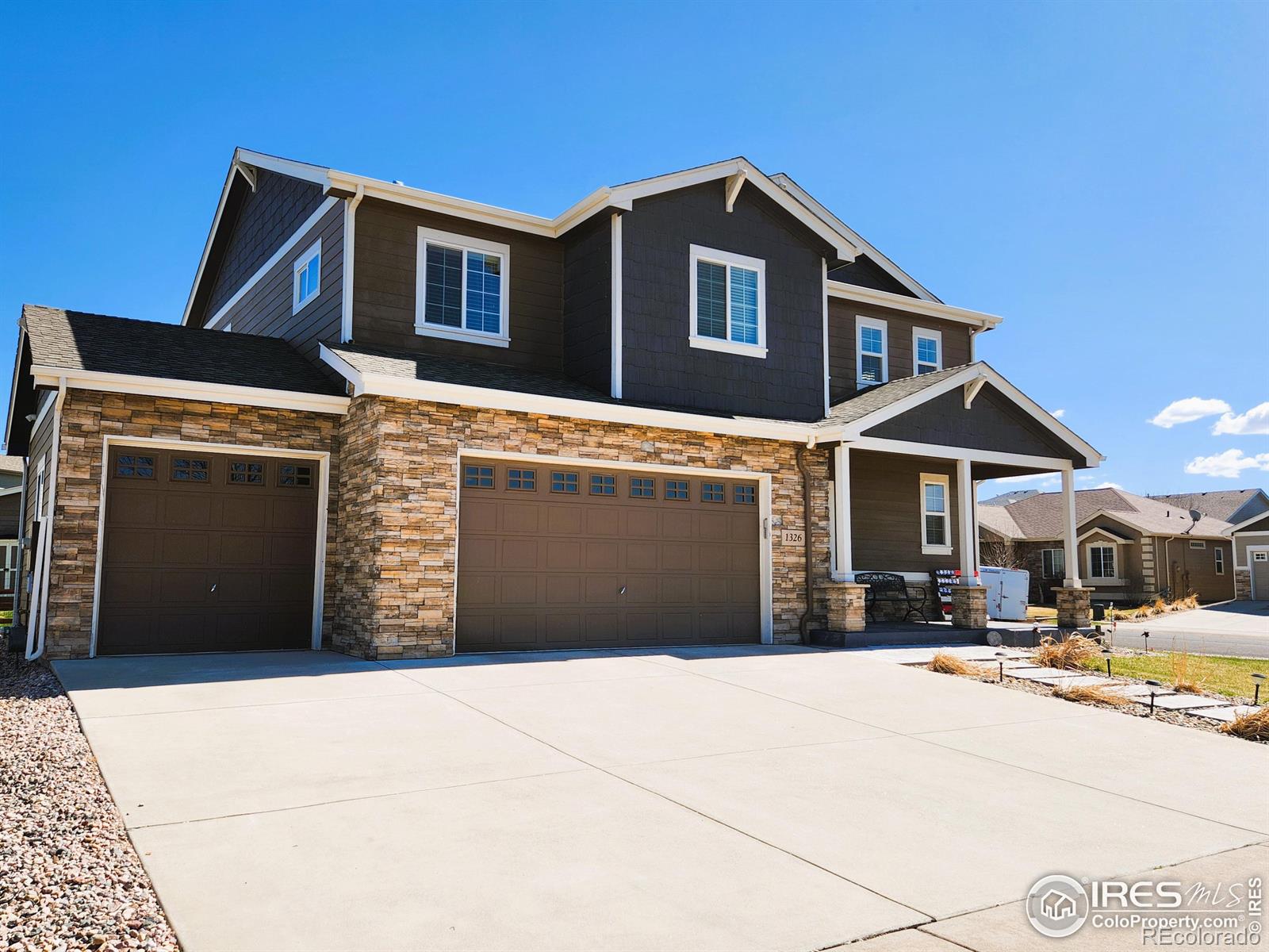 1326  63rd Avenue, greeley MLS: 4567891006488 Beds: 4 Baths: 4 Price: $539,900