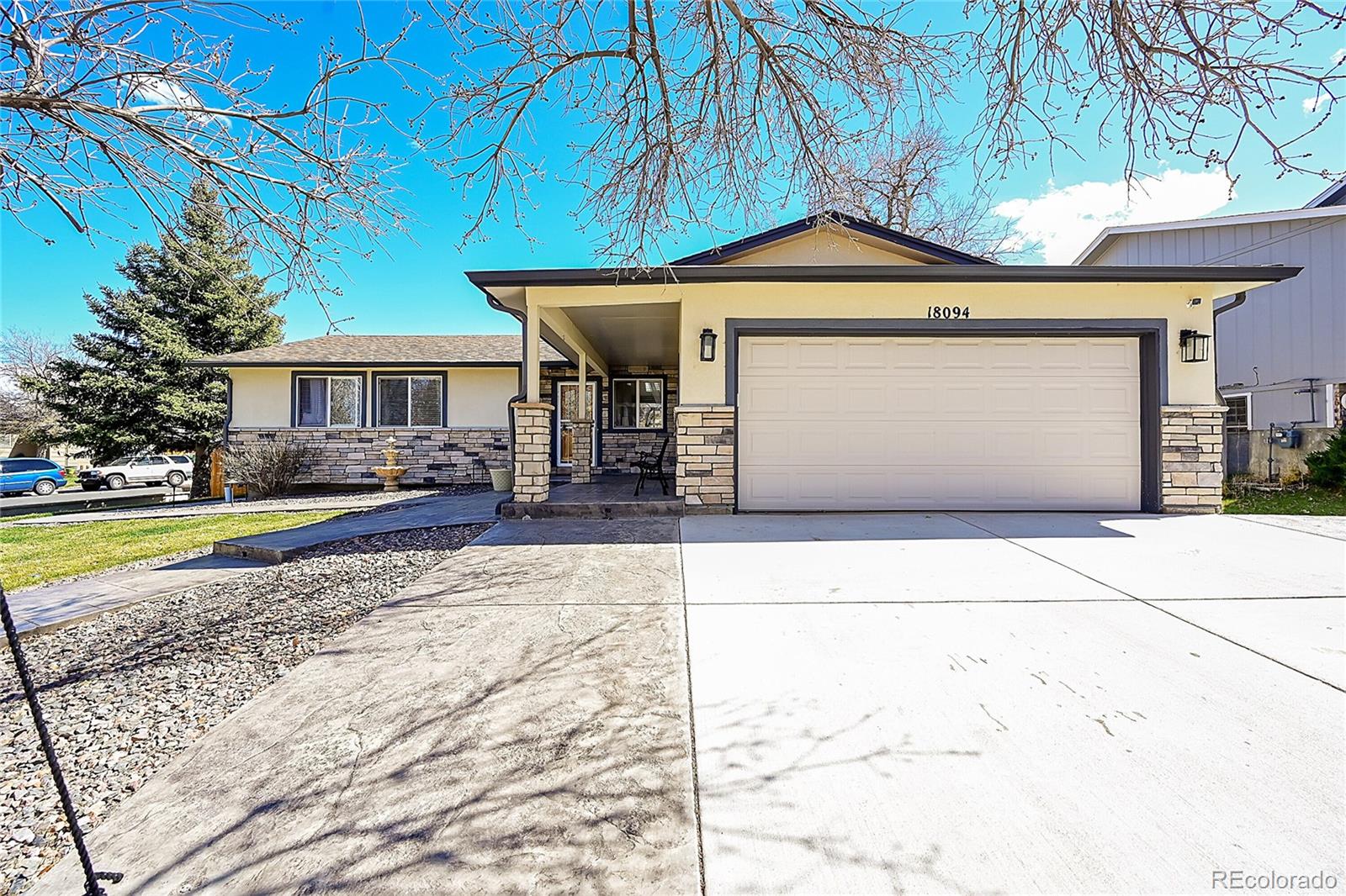 18094 E Ford Place, aurora MLS: 2481891 Beds: 5 Baths: 2 Price: $549,000