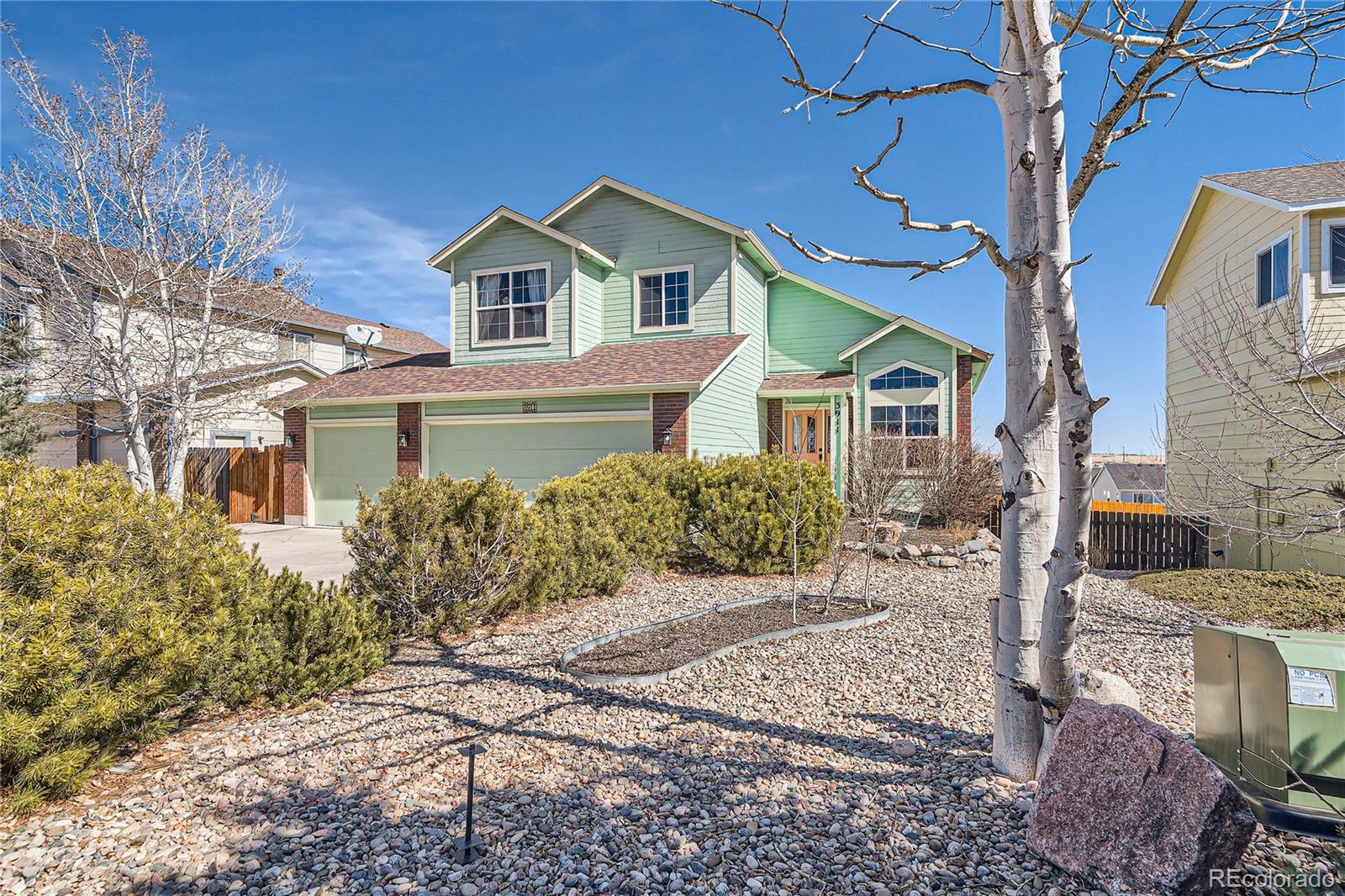 3911  Roan Drive, colorado springs  House Search MLS Picture