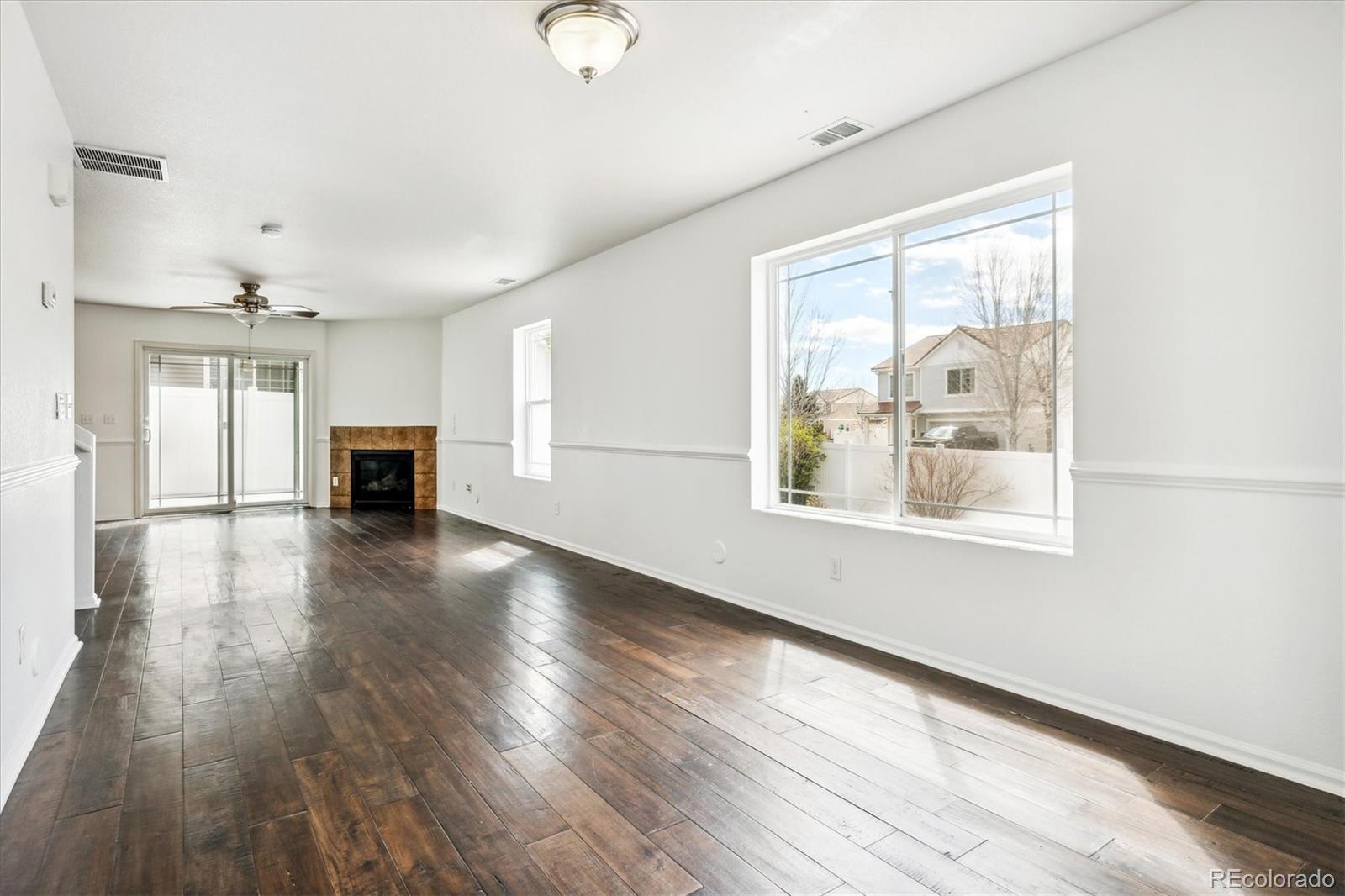 5562  Gibraltar Street, denver  House Search MLS Picture