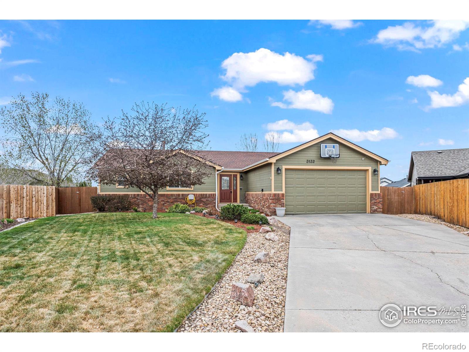 3132  52nd Avenue, greeley MLS: 4567891007406 Beds: 5 Baths: 3 Price: $505,000
