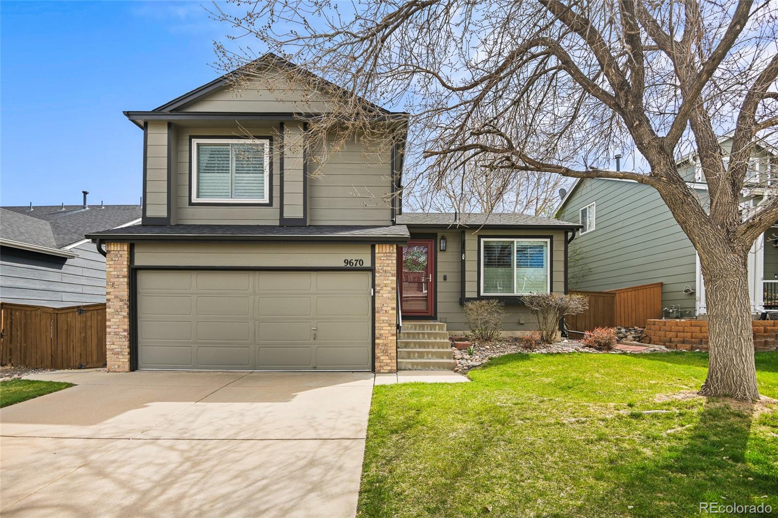 9670  Autumnwood Place, highlands ranch MLS: 3388625 Beds: 3 Baths: 3 Price: $615,000