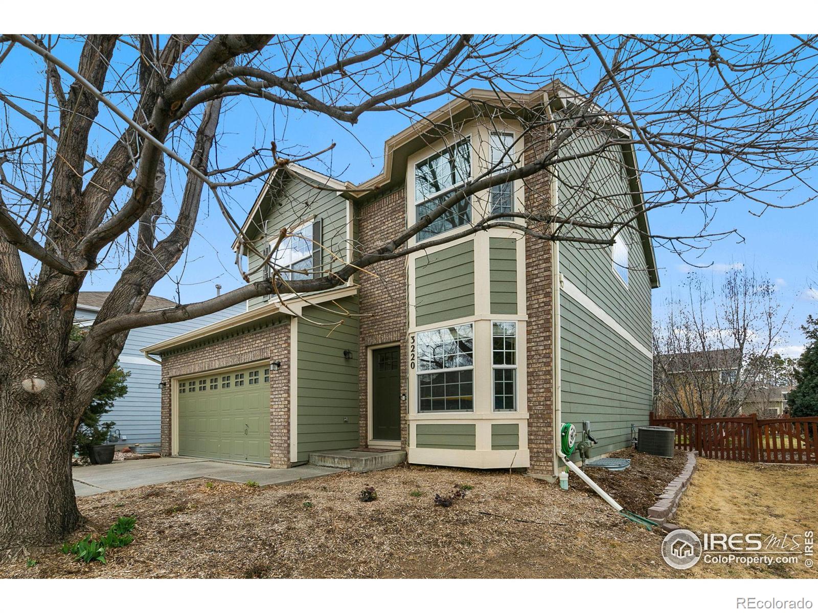 3220  Yellowstone Circle, fort collins MLS: 4567891007679 Beds: 3 Baths: 3 Price: $639,900