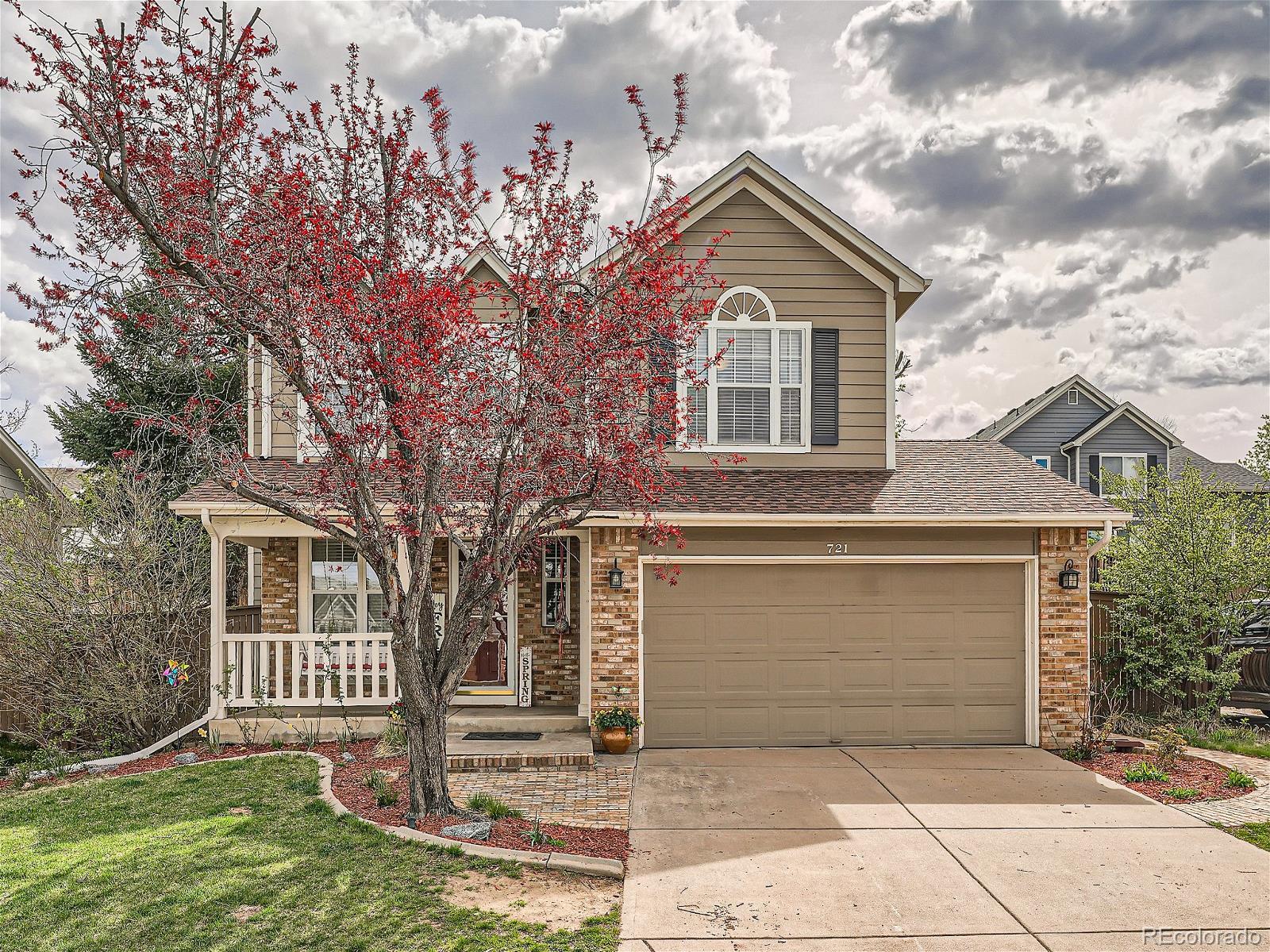 721  White Cloud Drive, highlands ranch MLS: 2292674 Beds: 4 Baths: 3 Price: $600,000