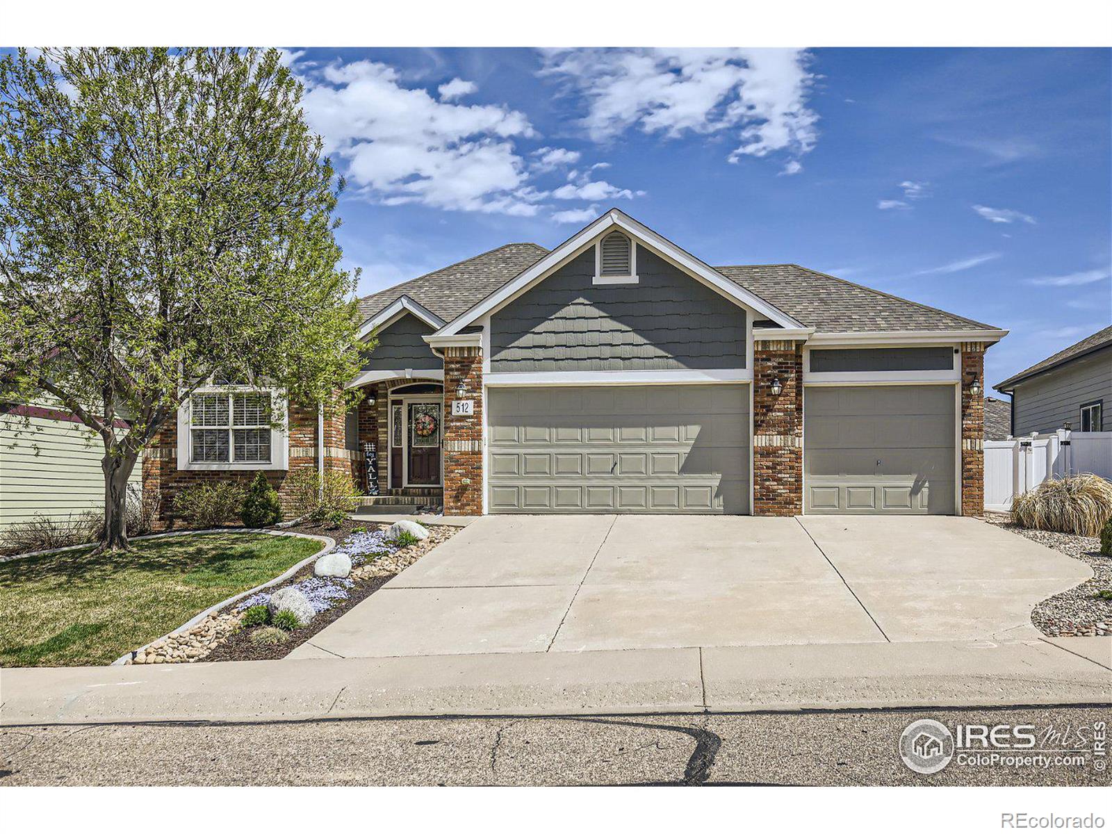 512  57th Avenue, greeley MLS: 4567891007736 Beds: 3 Baths: 2 Price: $565,000
